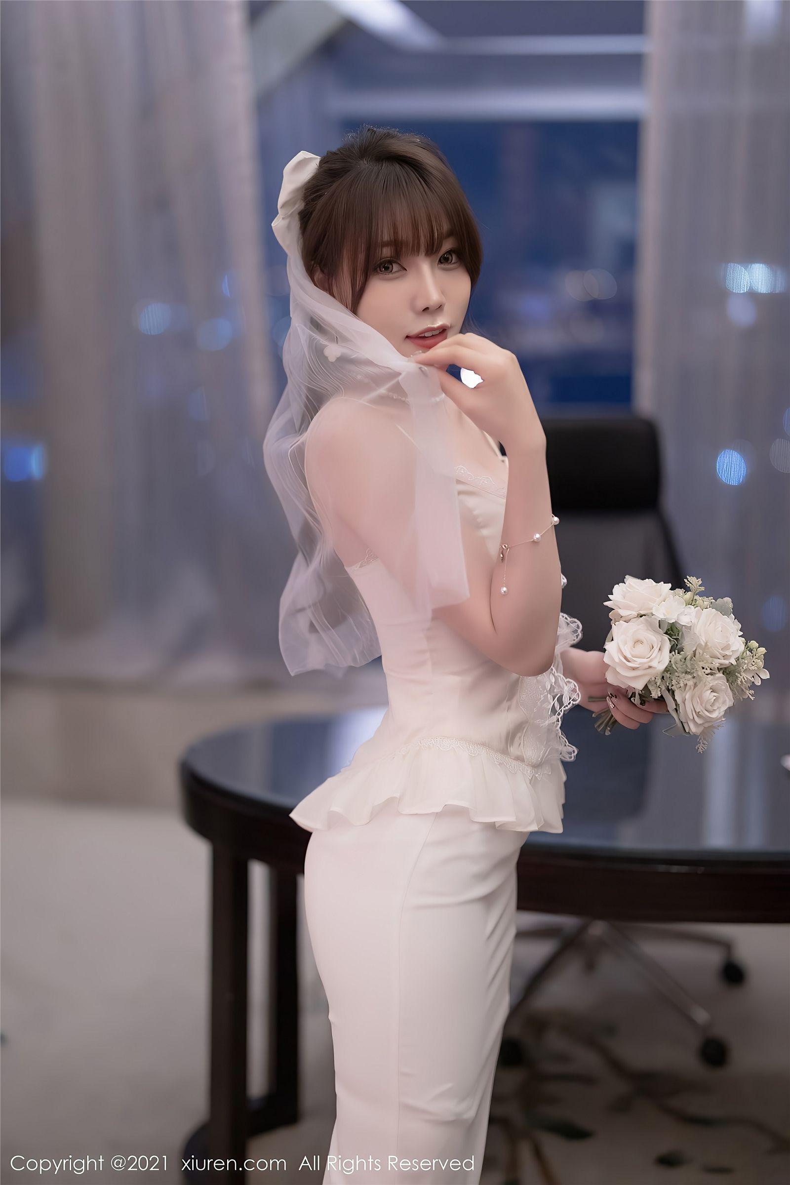 [XIUREN秀人网] 2021.11.25 NO.4269 芝芝Booty_p014