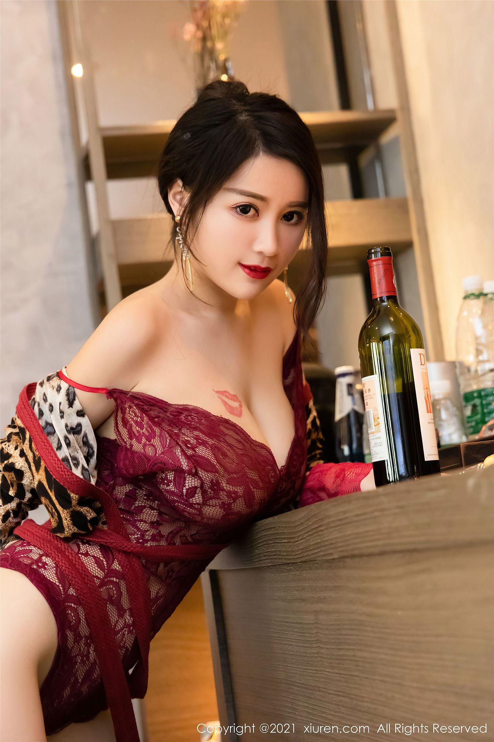 [XIUREN秀人网] 2021.06.30 NO.3605 美七Mia_p044