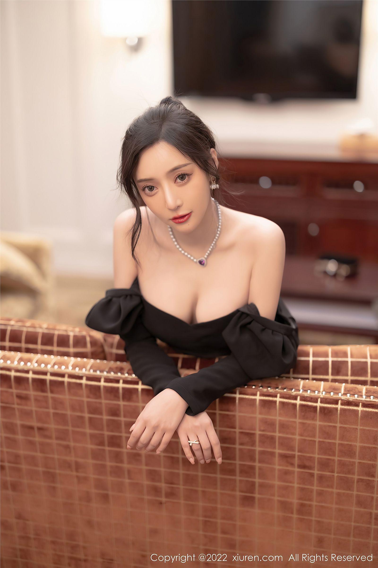 [XIUREN秀人网] 2022.07.08 NO.5251 王馨瑶yanni_p013