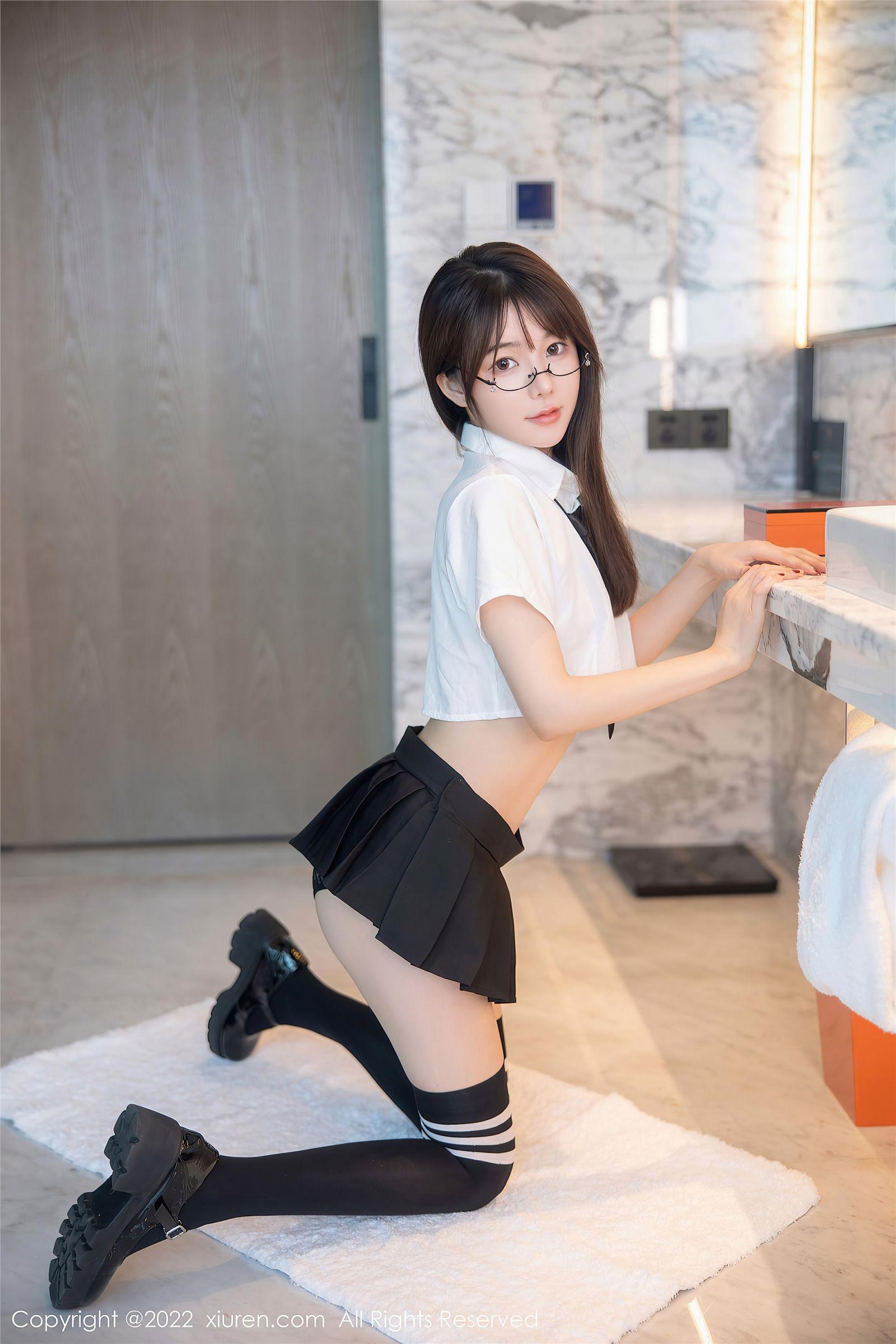 [XIUREN秀人网] 2022.08.01 NO.5365 婠婠么_p044