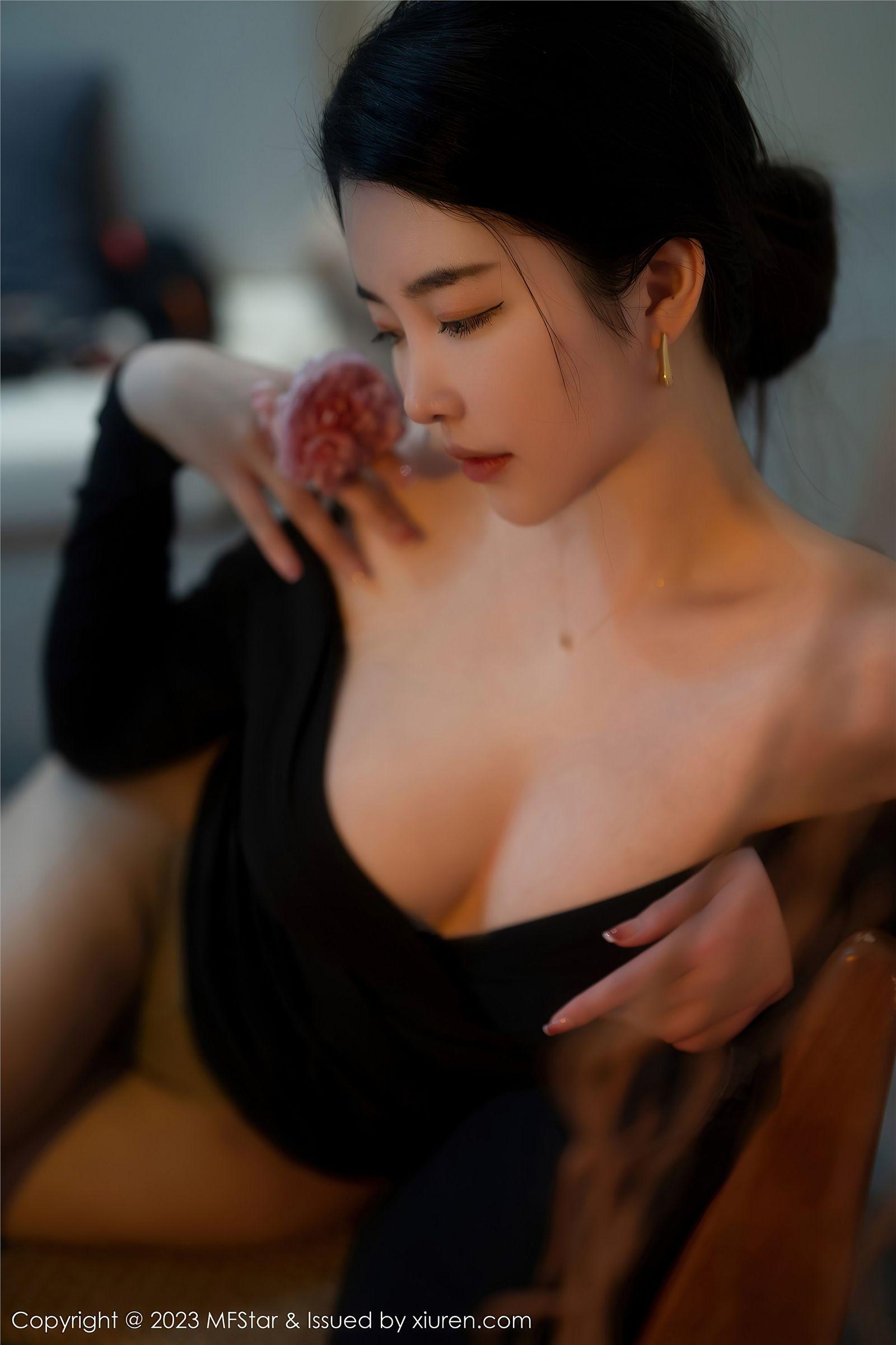 [MFStar模范学院] 2023.03.21 NO.596 樱桃小犊子_p031