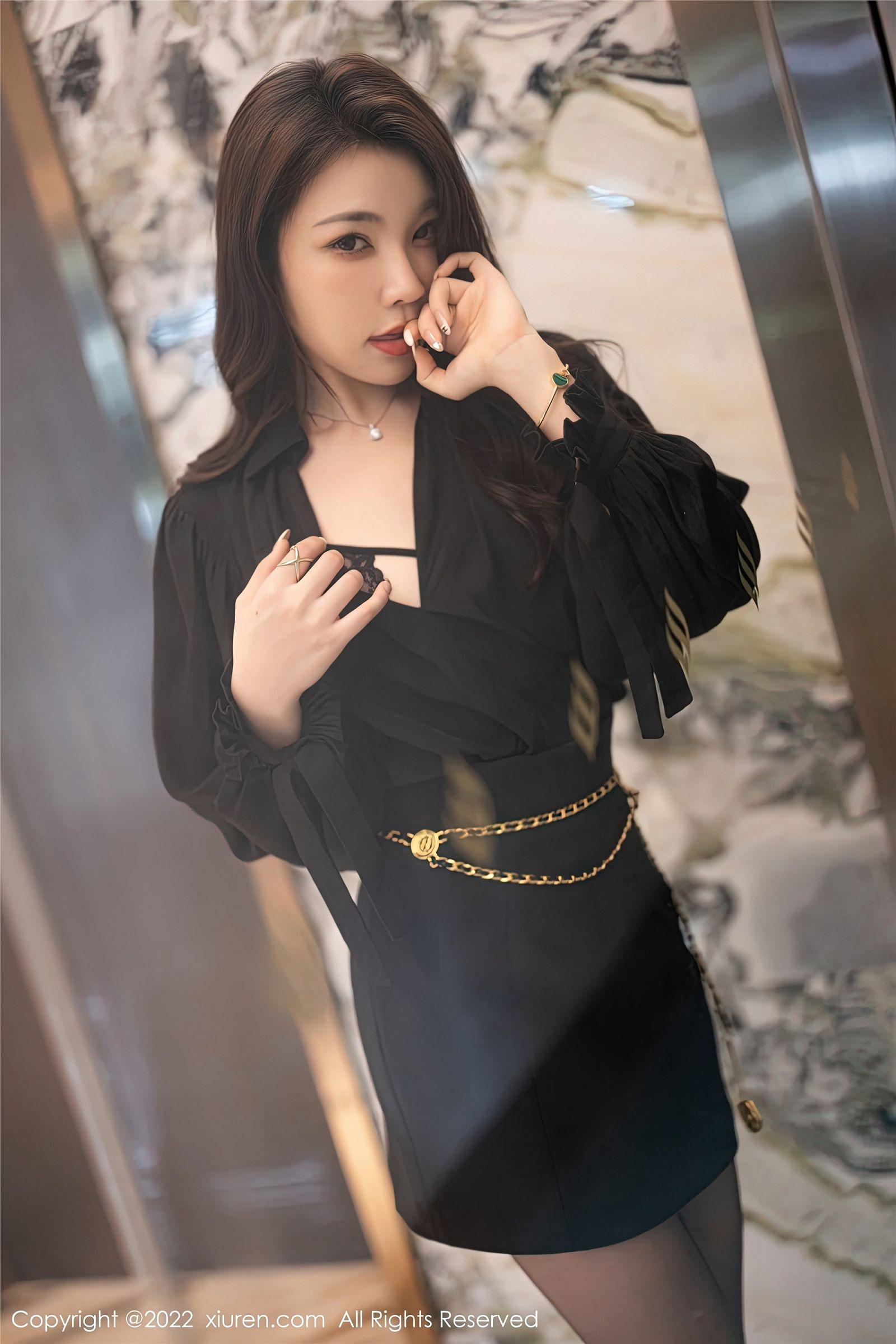[XIUREN秀人网] 2022.12.22 NO.6033 徐莉芝Booty_p056