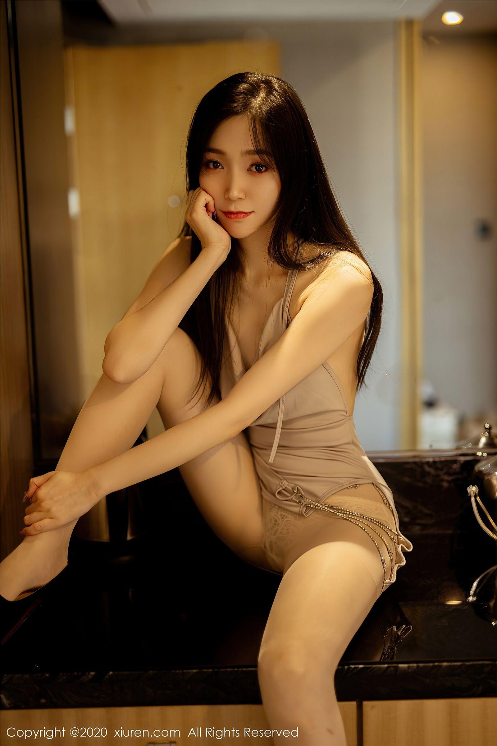 [XIUREN秀人网] 2020.11.11 NO.2764 九千柒柒_p020