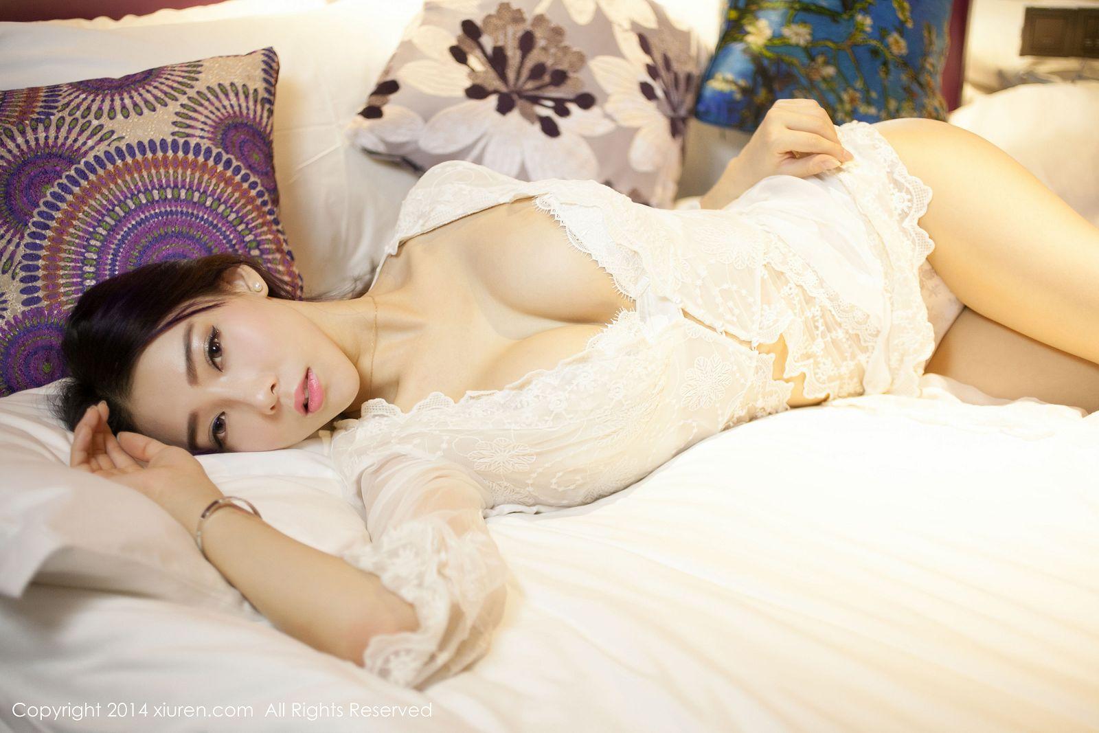 [秀人XIUREN] 2014.04.29 NO.131 梦娜Vanessa_p021
