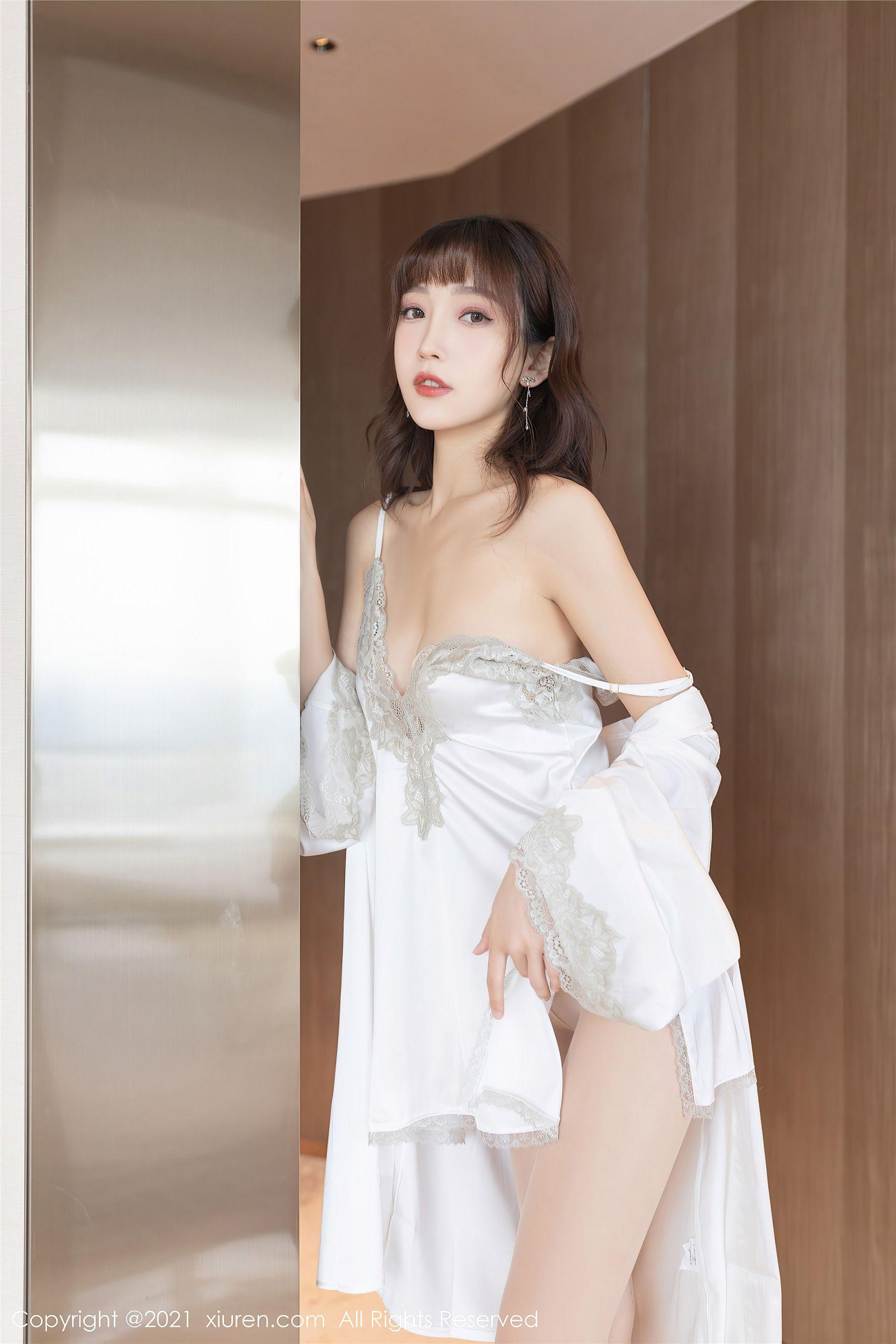 [XIUREN秀人网] 2021.08.26 NO.3861 陆萱萱_p078