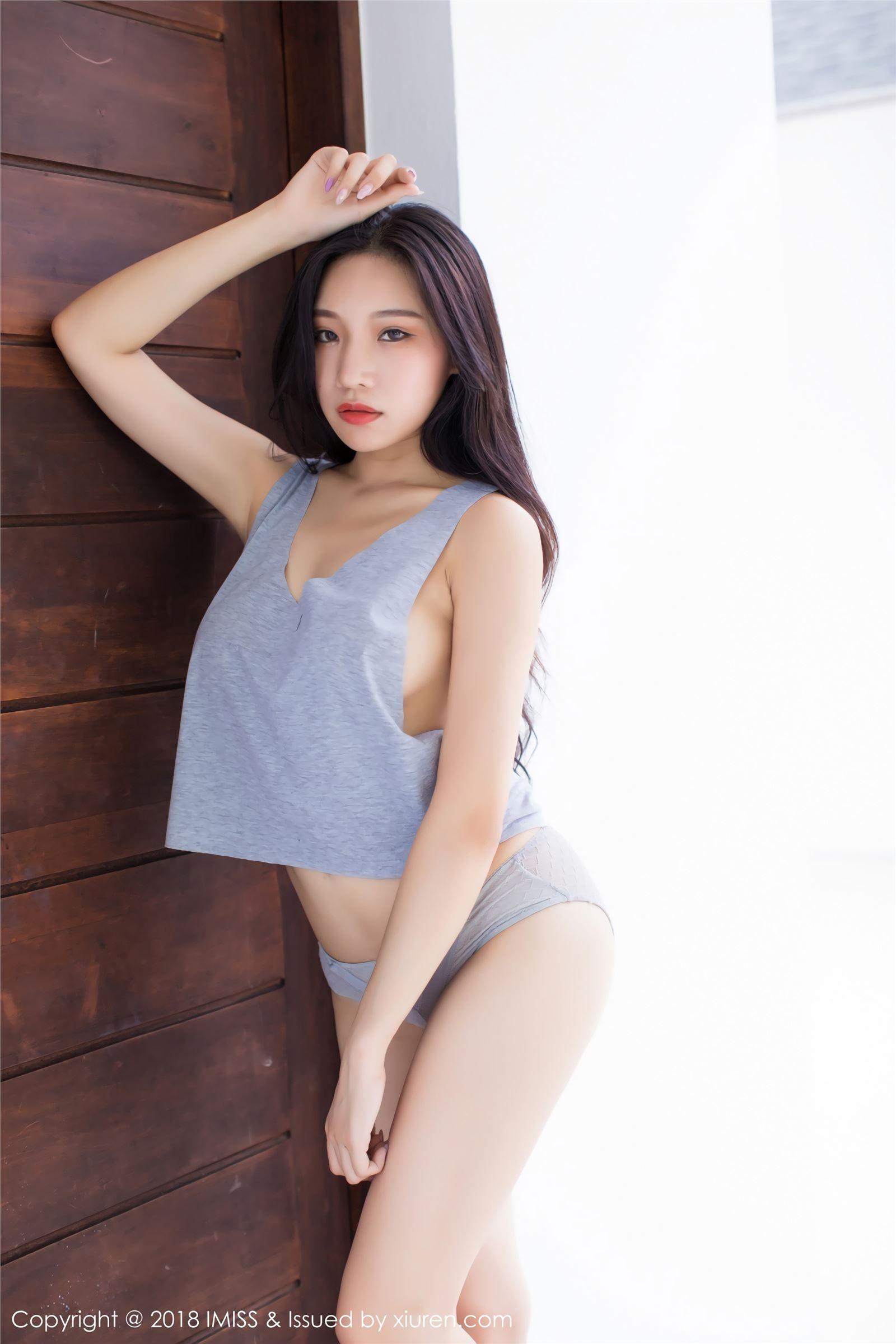 [IMISS爱蜜社美女] 2018.02.26 VOL.219 泳池湿身 小狐狸Sica_p028