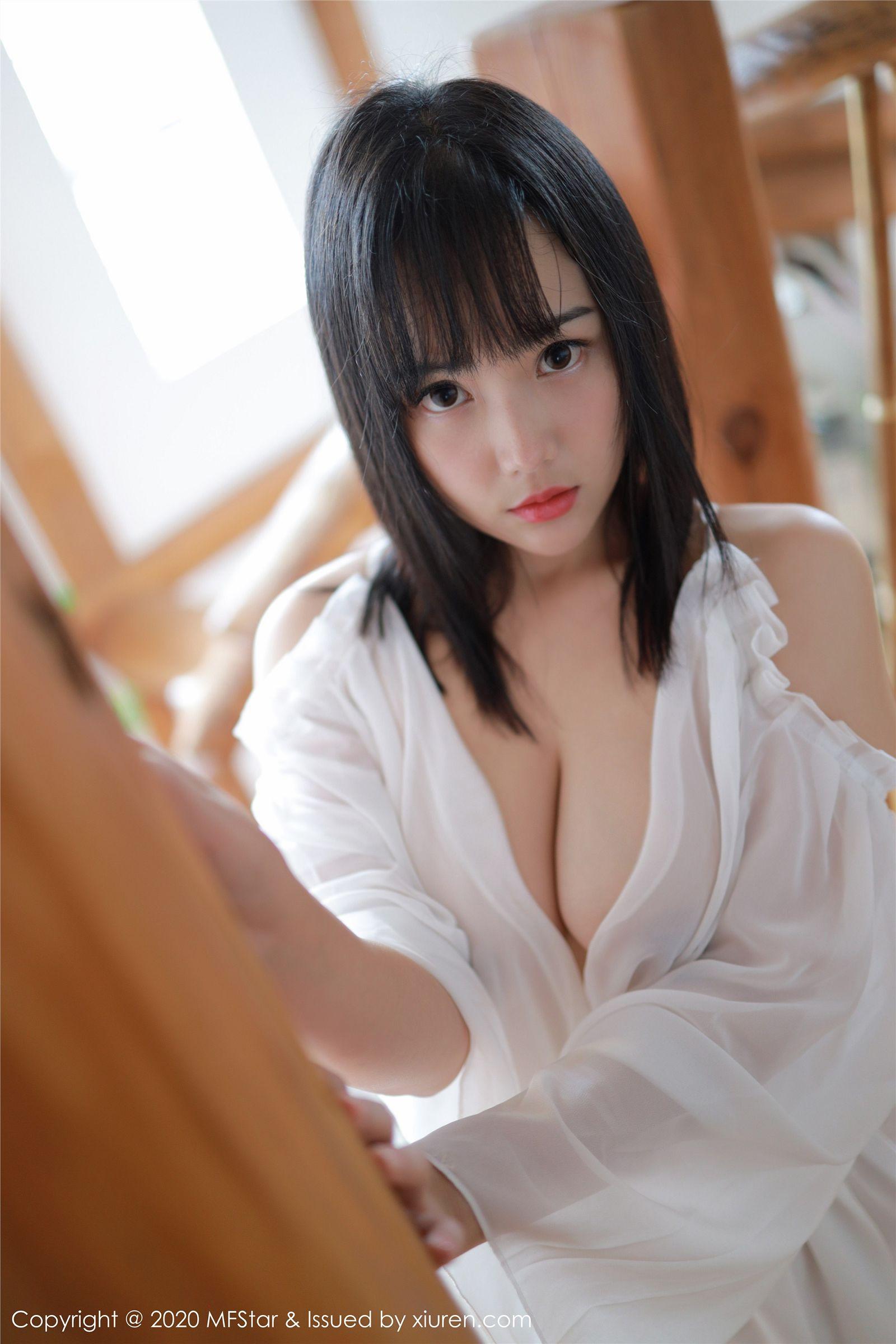 [MFStar模范学院] 2020.01.19 Vol.260 徐微微mia_p021