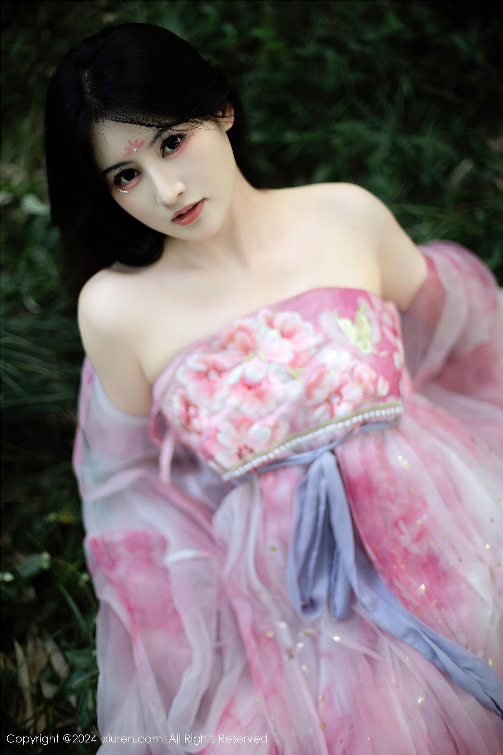 [XIUREN秀人网] 2024.09.02 NO.9100 诗诗kiki_p002