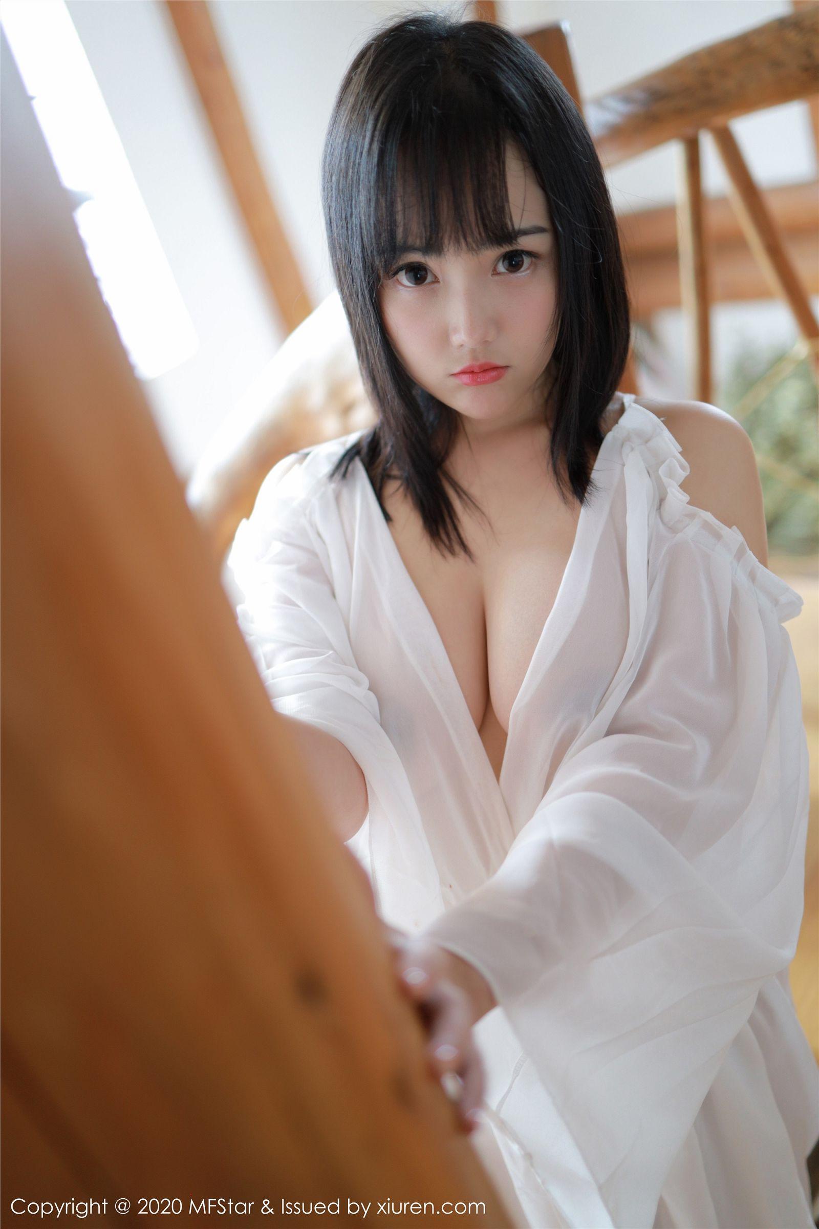 [MFStar模范学院] 2020.01.19 Vol.260 徐微微mia_p025