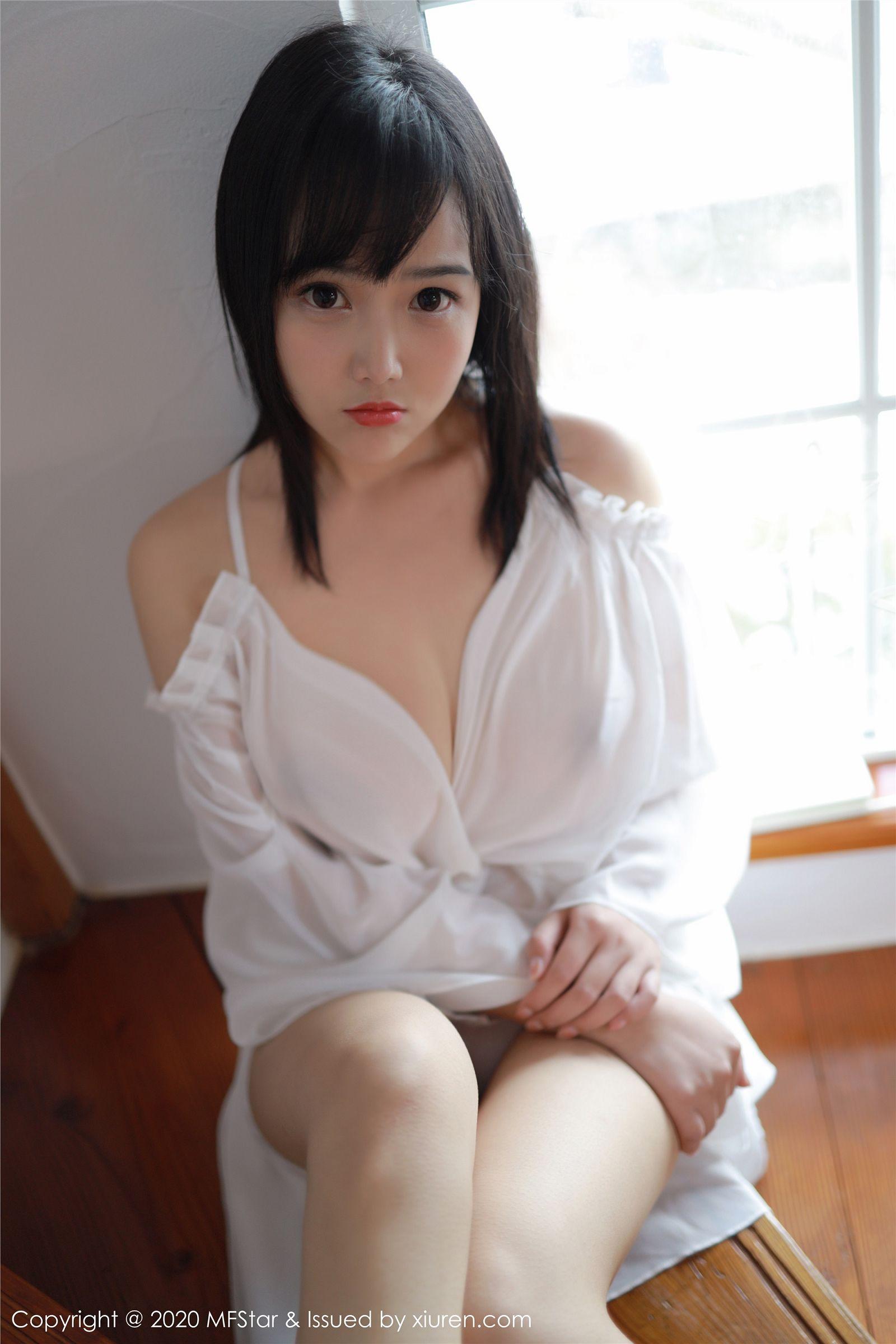 [MFStar模范学院] 2020.01.19 Vol.260 徐微微mia_p001
