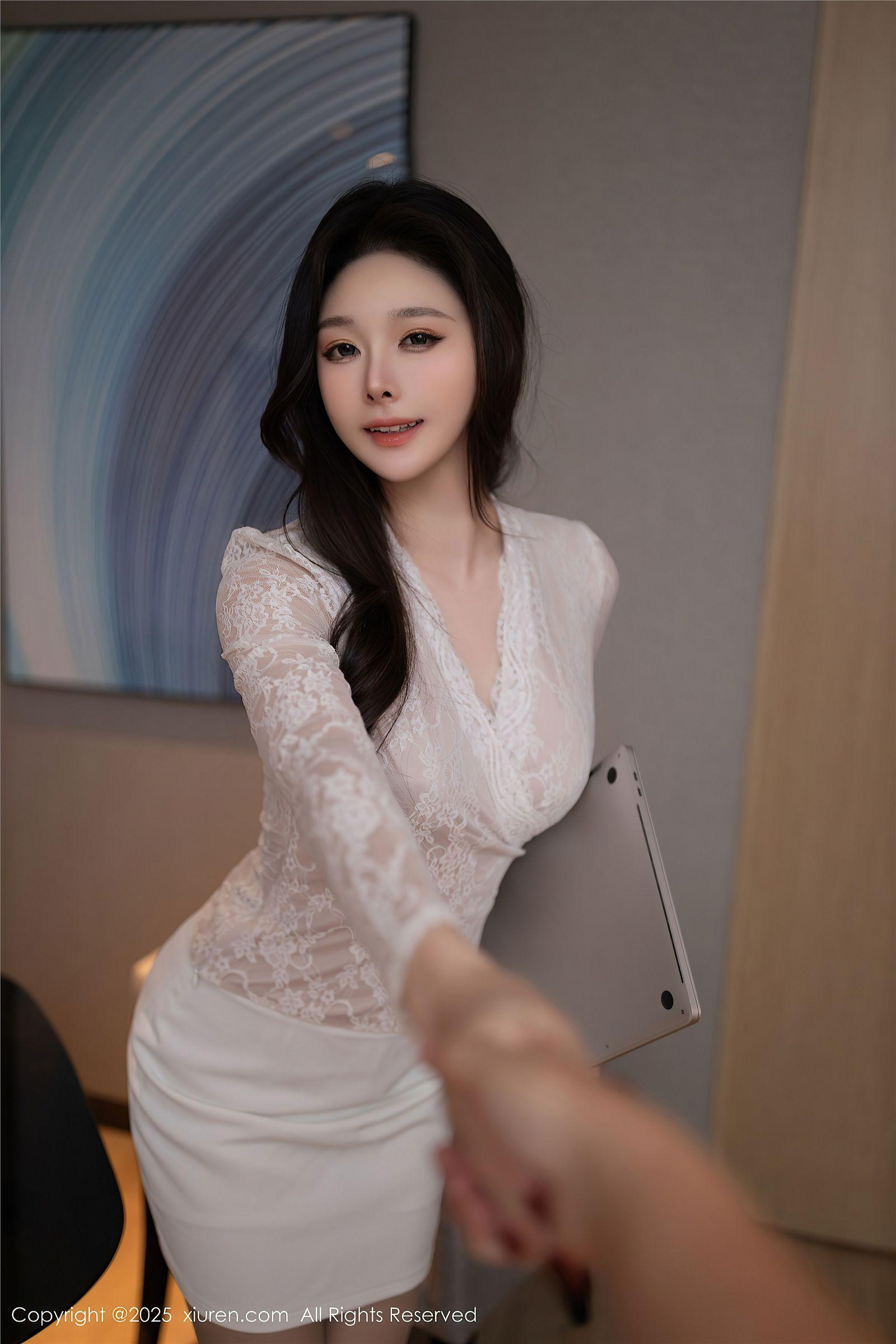 [XIUREN秀人网] 2025.04.11 NO.10143 小逗逗_p023