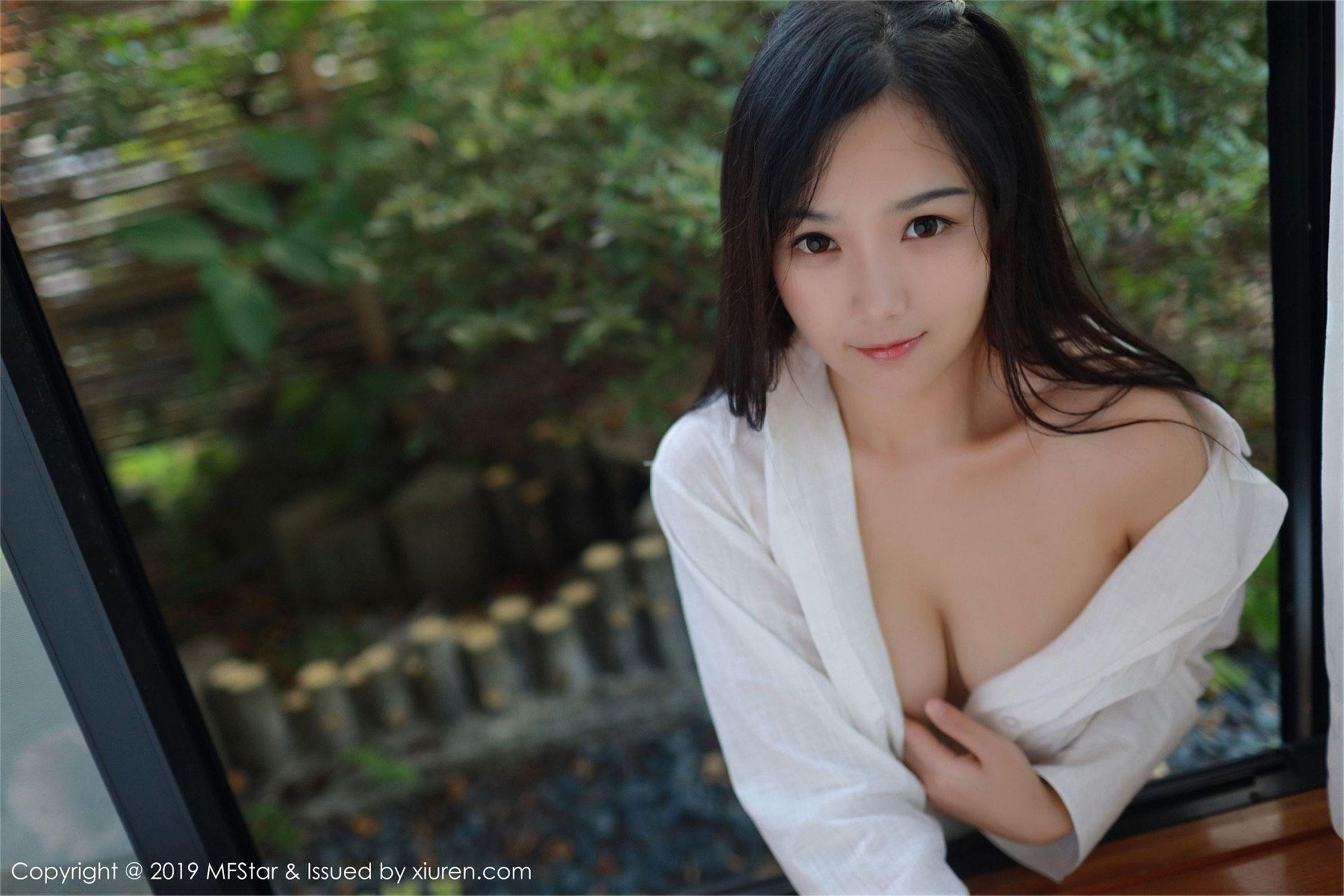 [MFStar模范学院] 2019.04.25 Vol.187 徐微微mia_p031