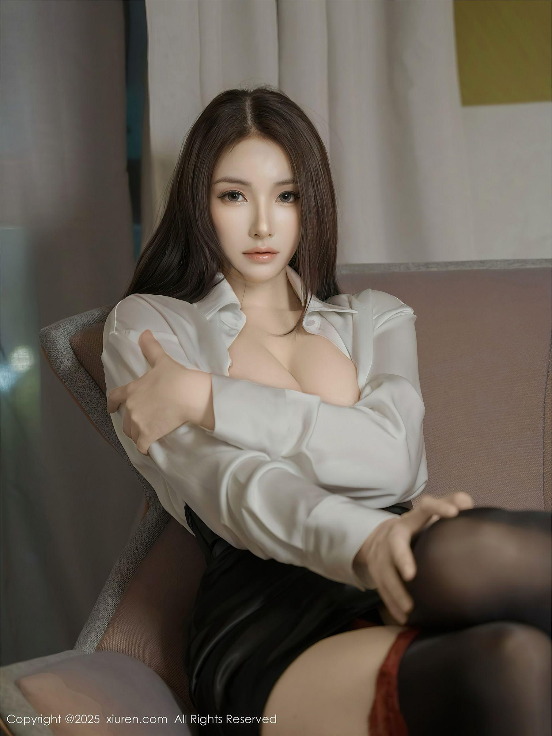 [XIUREN秀人网] 2025.04.14 NO.10145 娅轩ELVA_p044