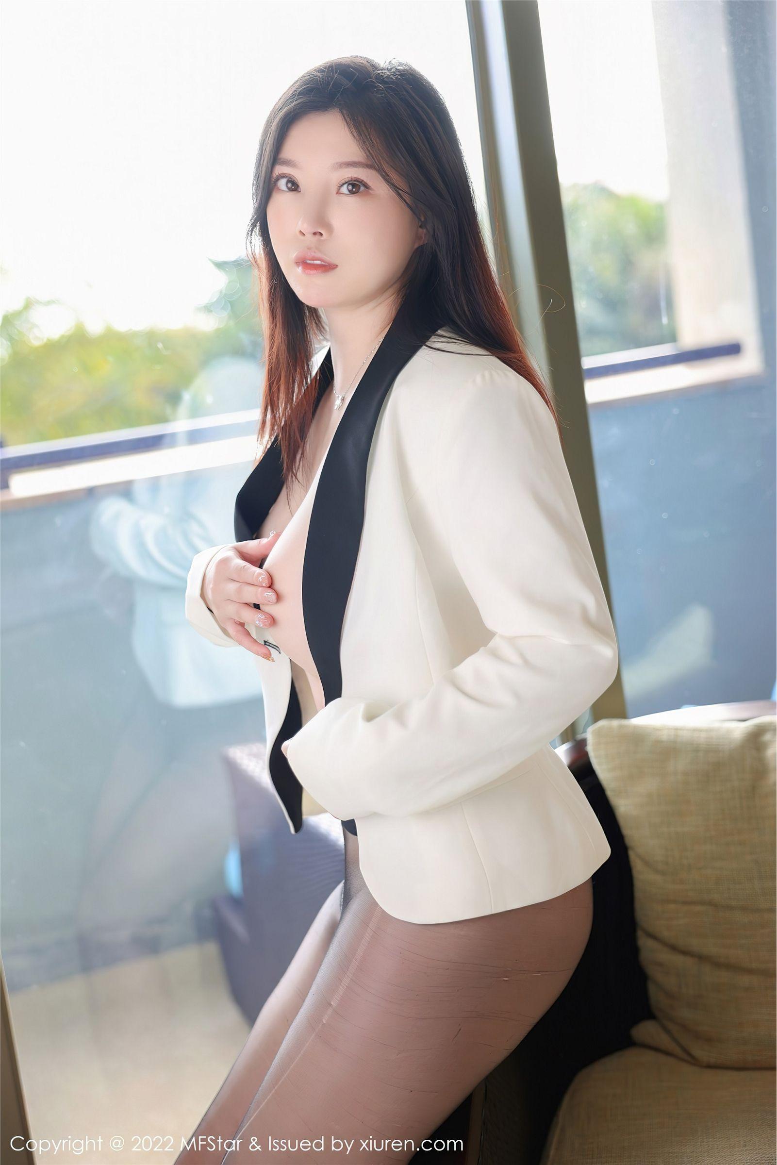 [MFStar模范学院] 2022.01.24 NO.549 白茹雪_p039
