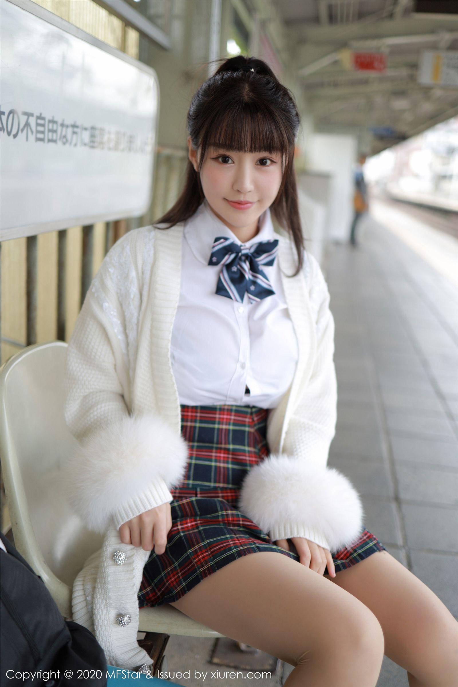 [MFStar模范学院] 2020.01.17 Vol.259 朱可_儿Flower_p015