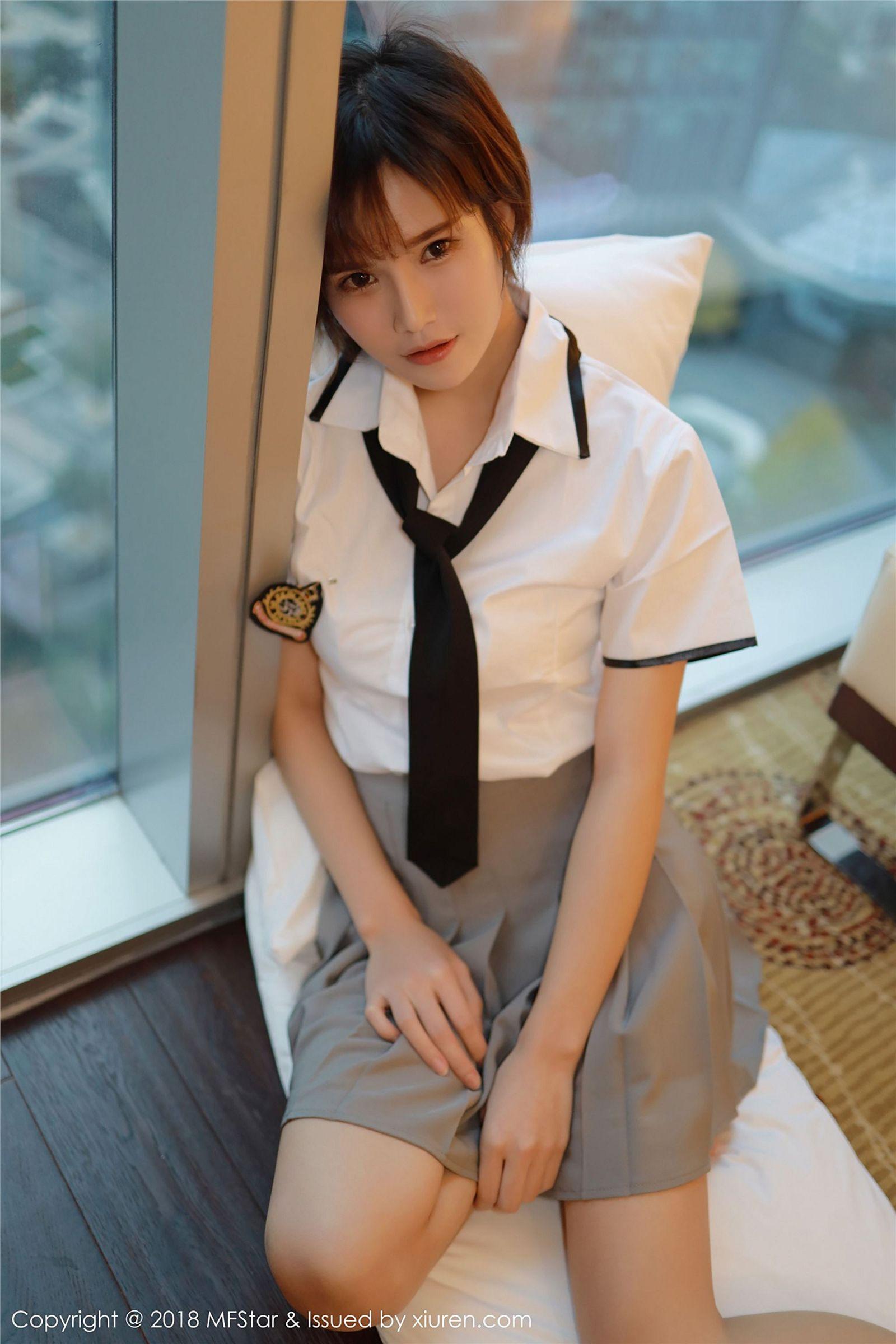 [模范学院美女] 2018.12.28 Vol.172 小姿2002_p046