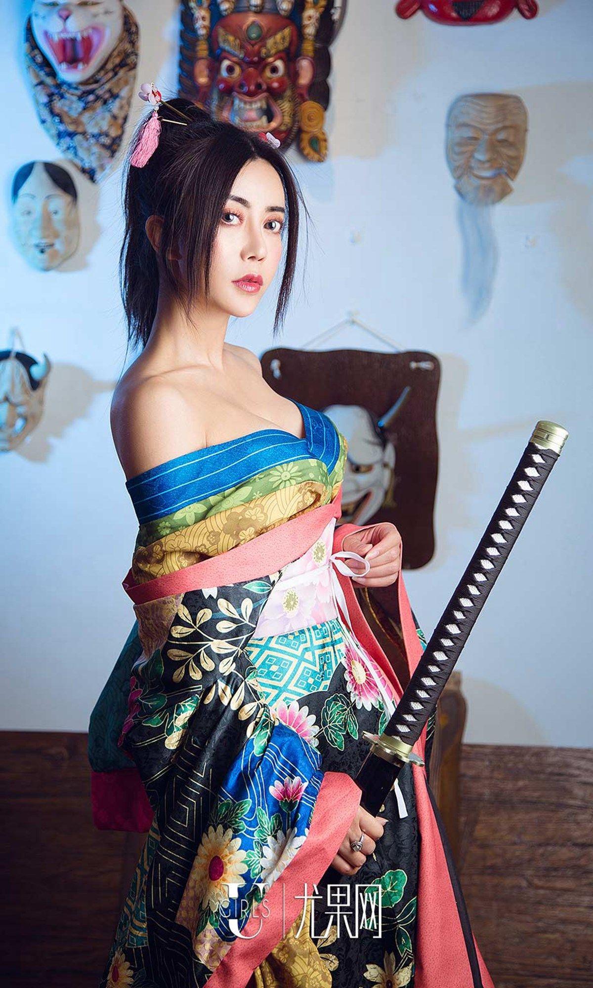 [Ugirls爱尤物] NO.1321 极乐之境_p002