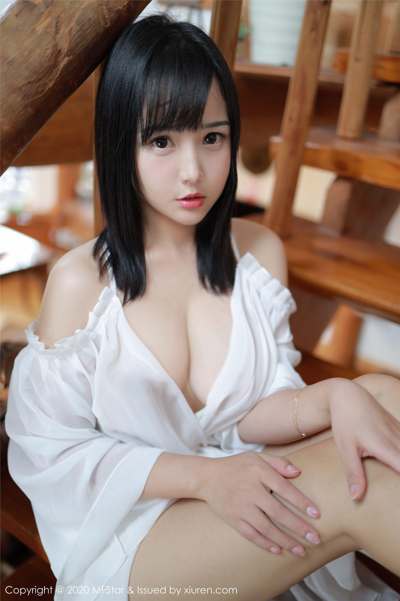 [MFStar模范学院] 2020.01.19 Vol.260 徐微微mia_p047