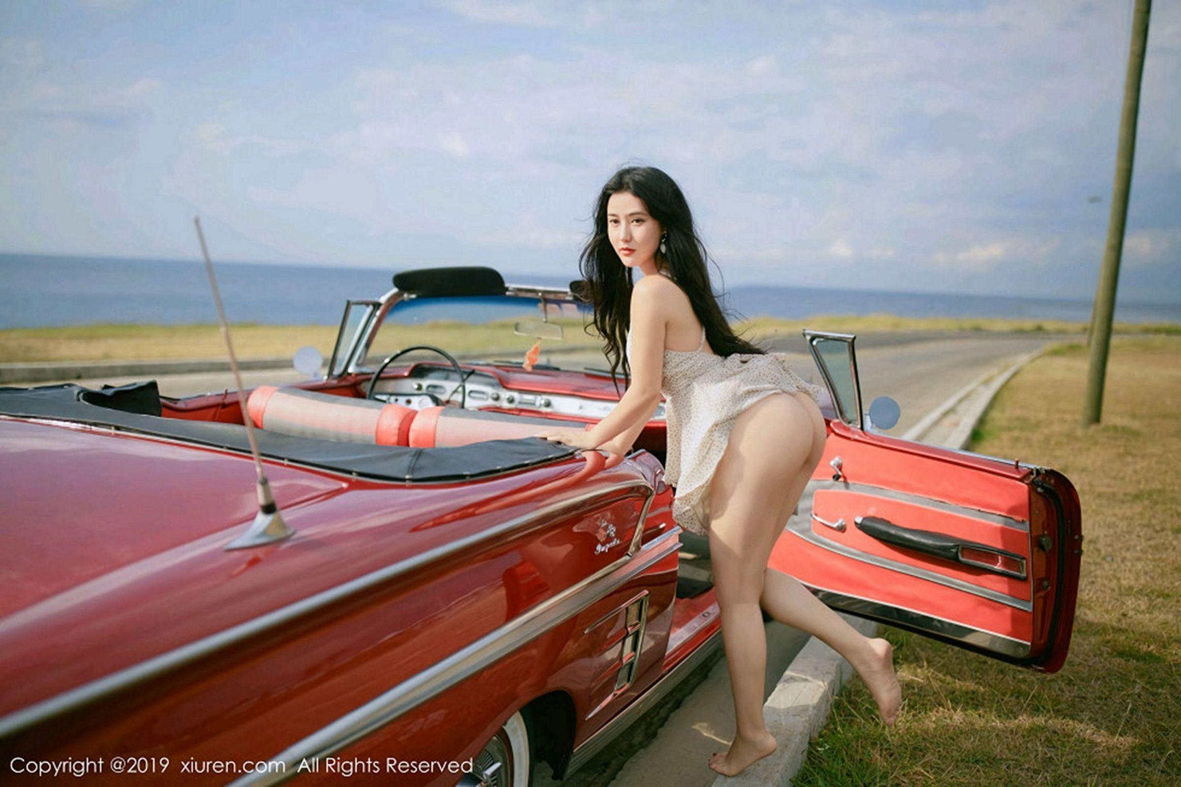[XIUREN秀人网] 2019.05.21 N0.1463 Manuela玛鲁娜_p033