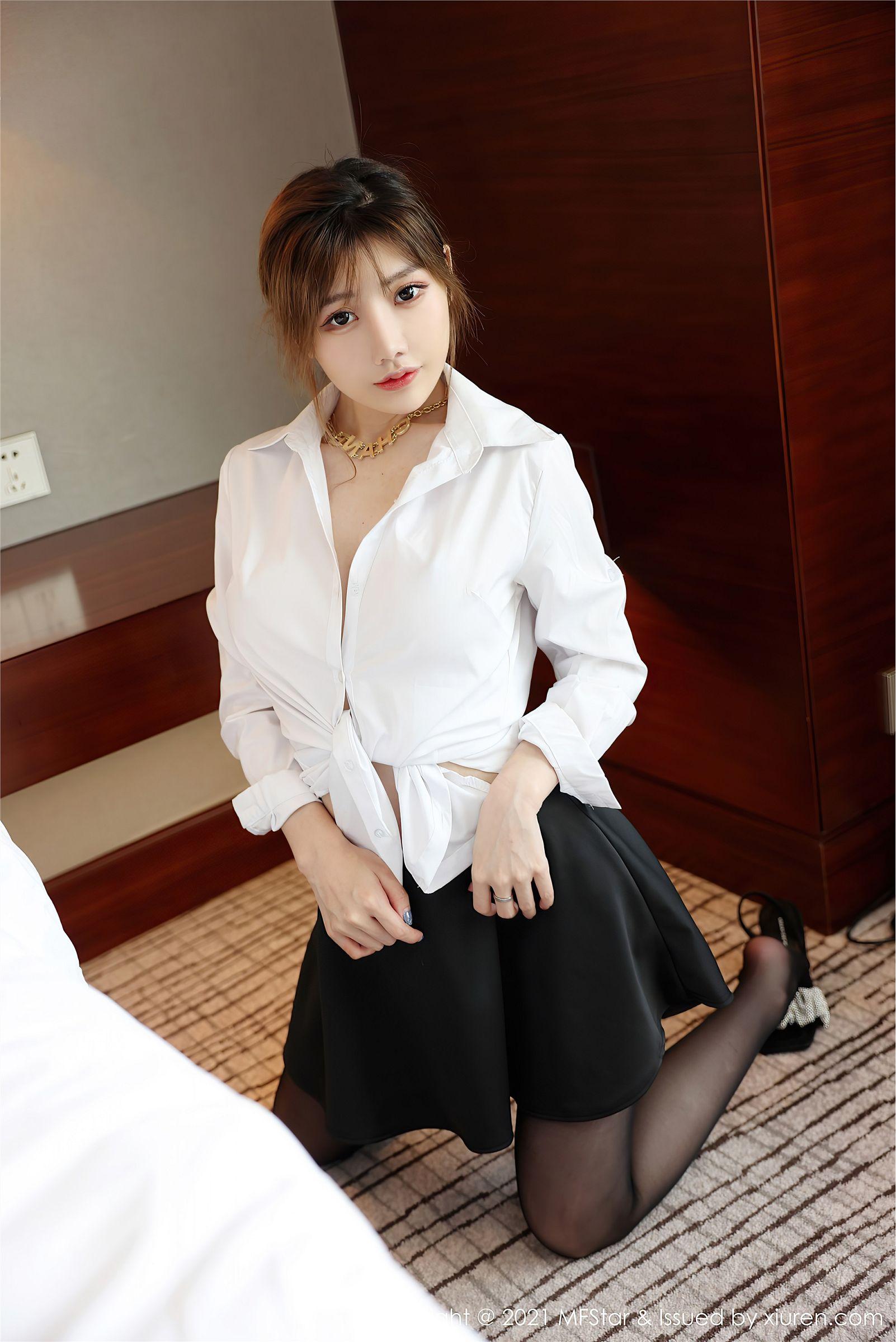 [MFStar模范学院] 2021.08.13 NO.525 李颖煊baby_p011