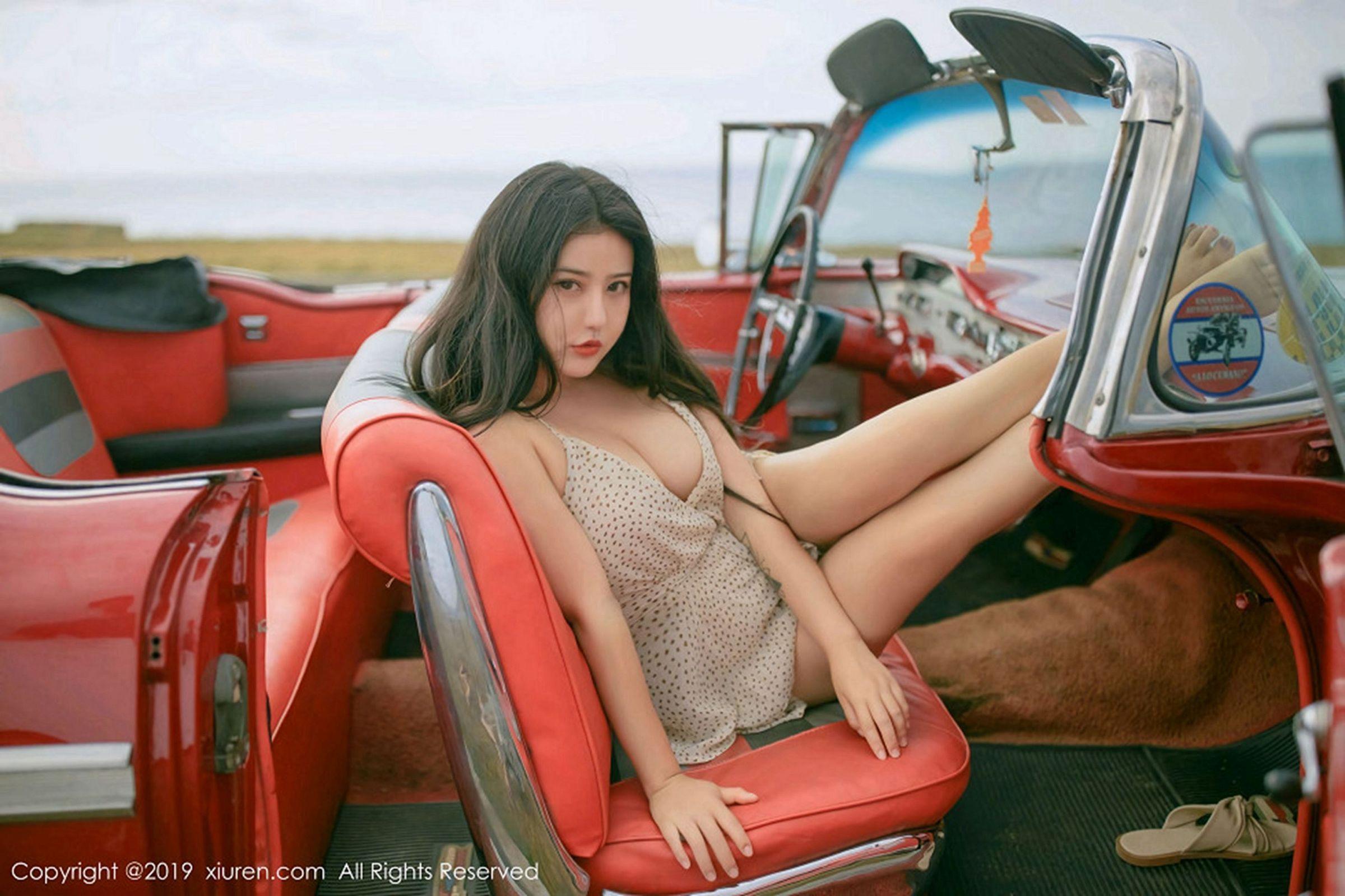 [XIUREN秀人网] 2019.05.21 N0.1463 Manuela玛鲁娜_p054