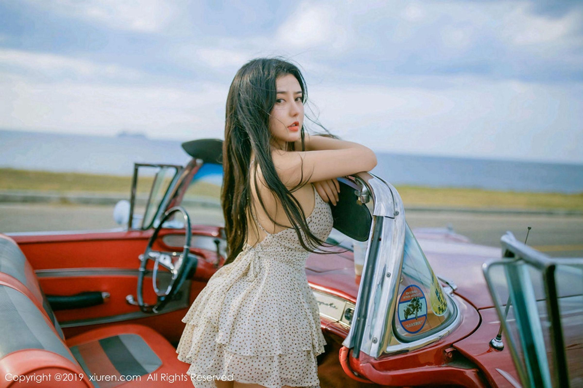 [XIUREN秀人网] 2019.05.21 N0.1463 Manuela玛鲁娜_p004