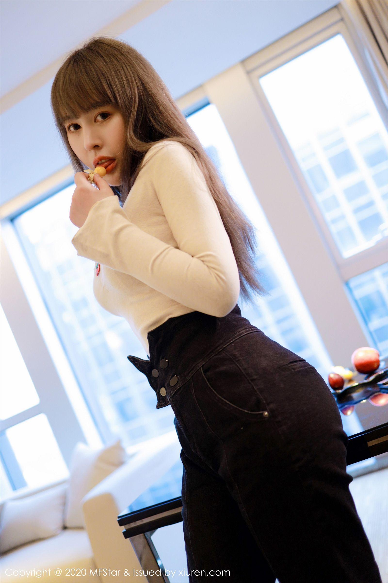 [MFStar模范学院] 2020.03.10 Vol.284 艾莉Evelyn_p021