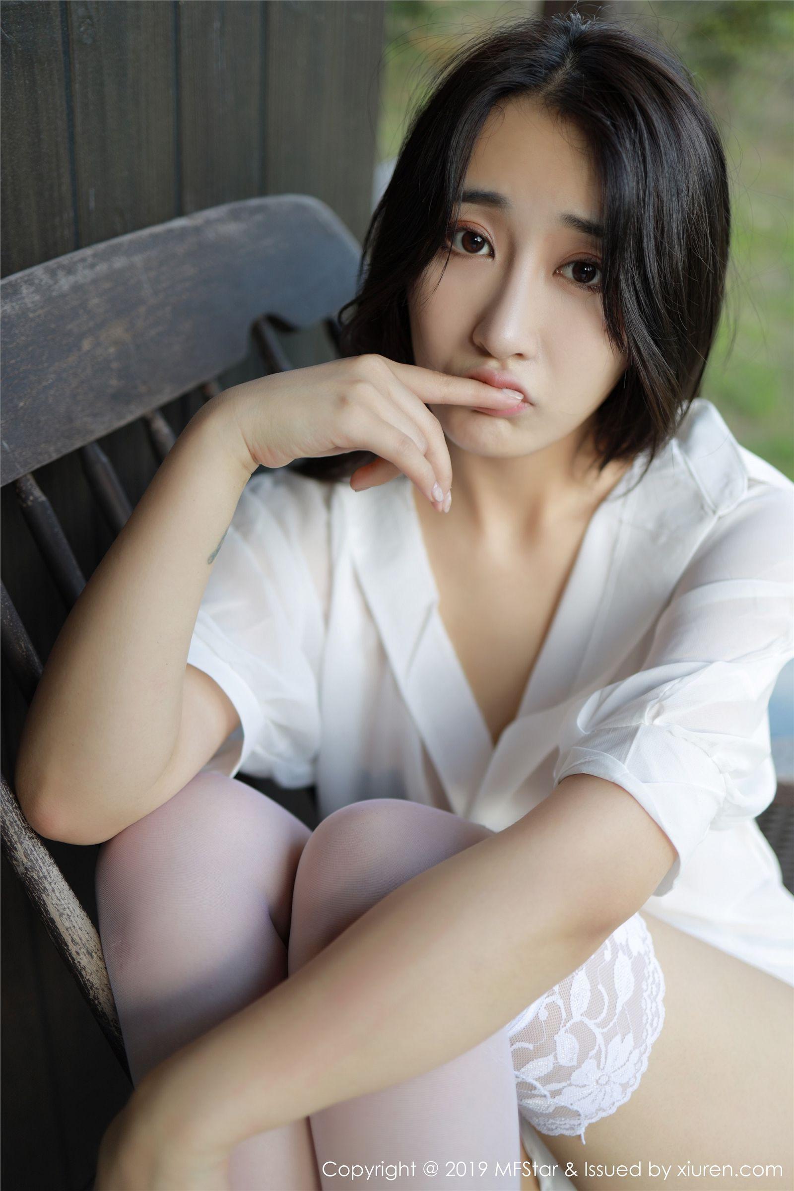 [MFStar模范学院] 2019.10.11 VOL.219 Betty林子欣_p039