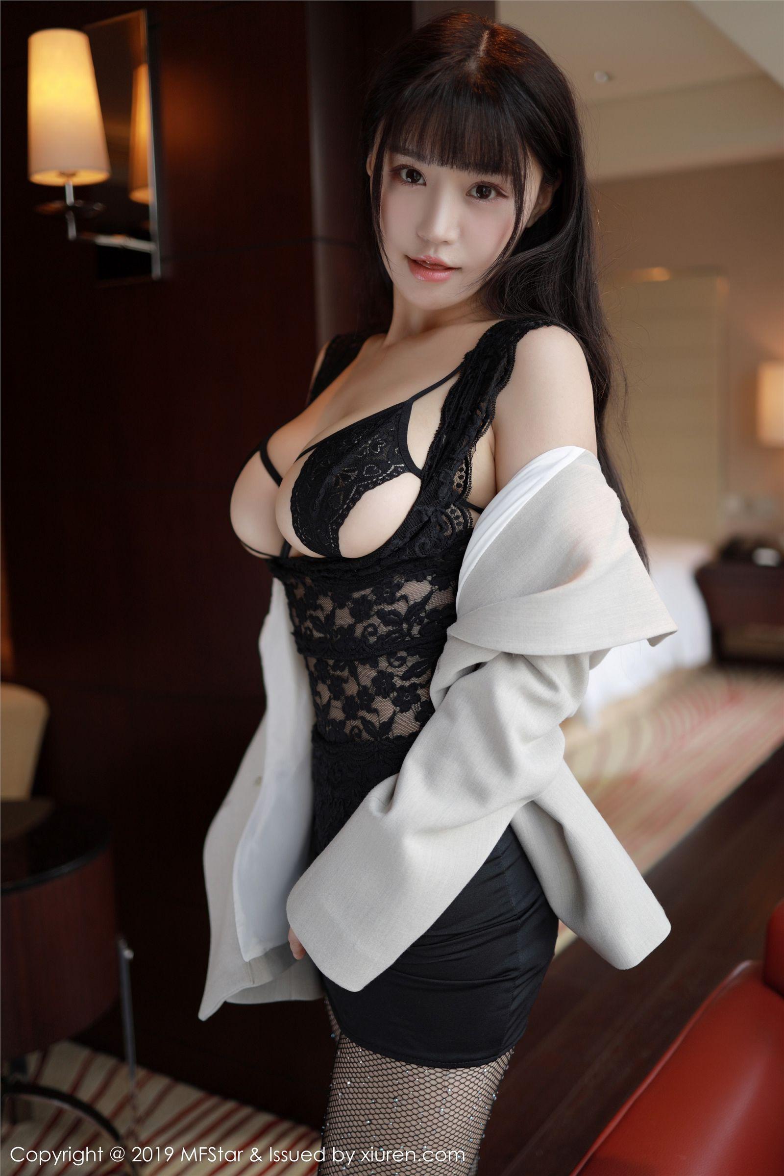 [MFStar模范学院] 2019.10.28 VOL.224 Flower朱可_儿_p019