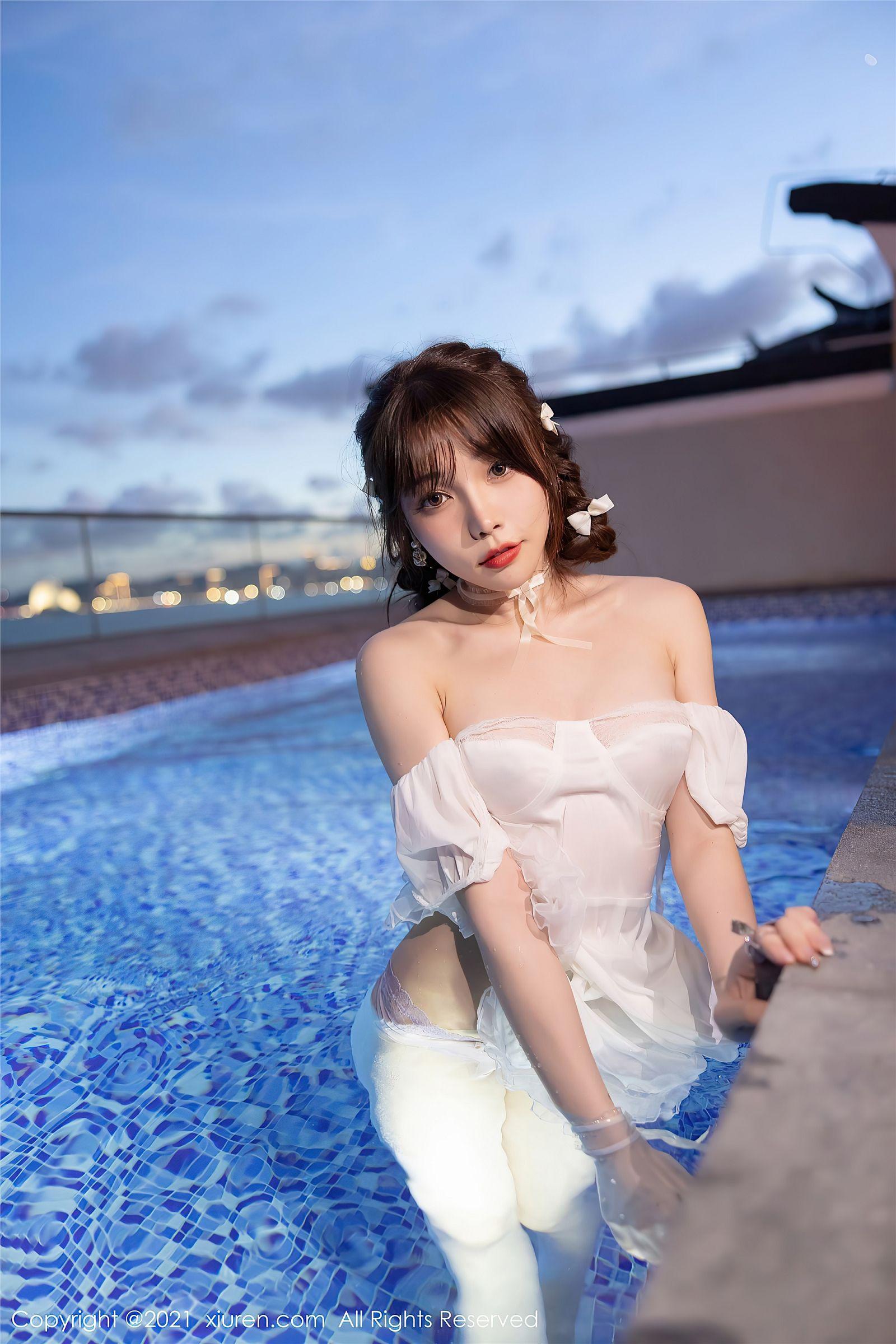 [XIUREN秀人网] 2021.09.26 NO.3998 芝芝Booty_p026
