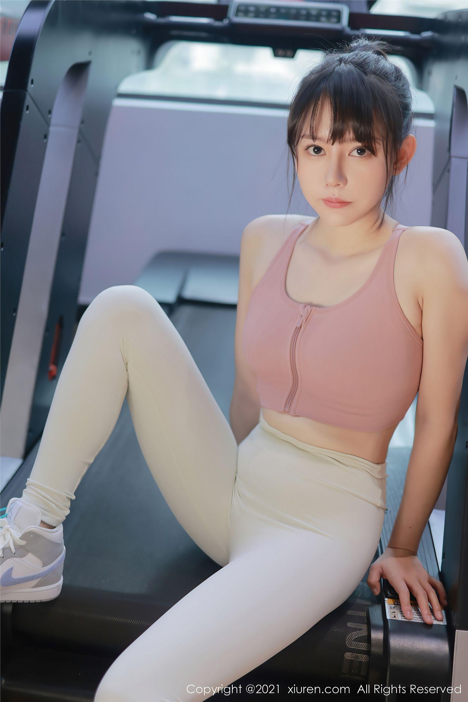 [XIUREN秀人网] 2021.10.29 NO.4137 韩希蕾_p004