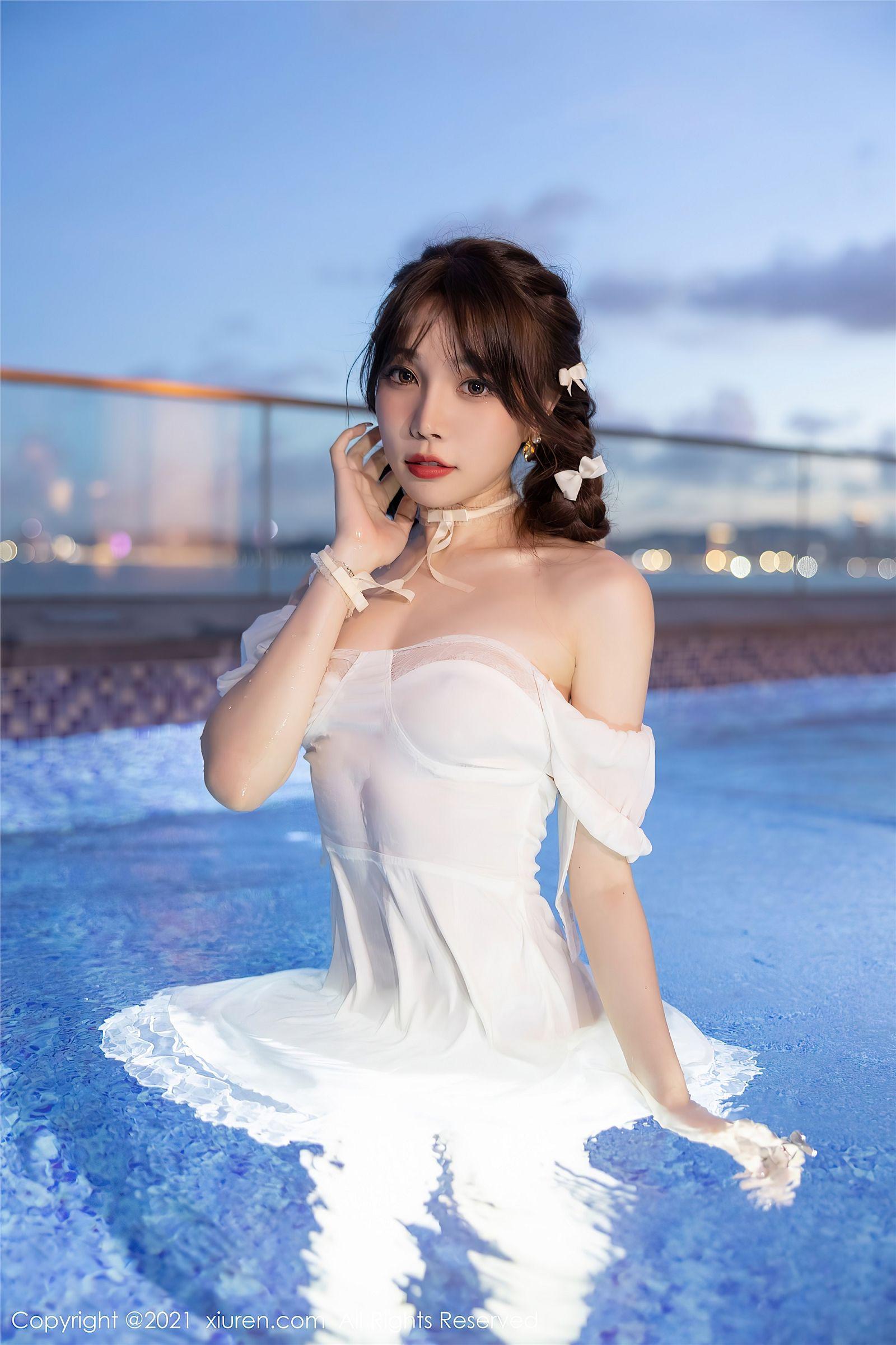 [XIUREN秀人网] 2021.09.26 NO.3998 芝芝Booty_p025
