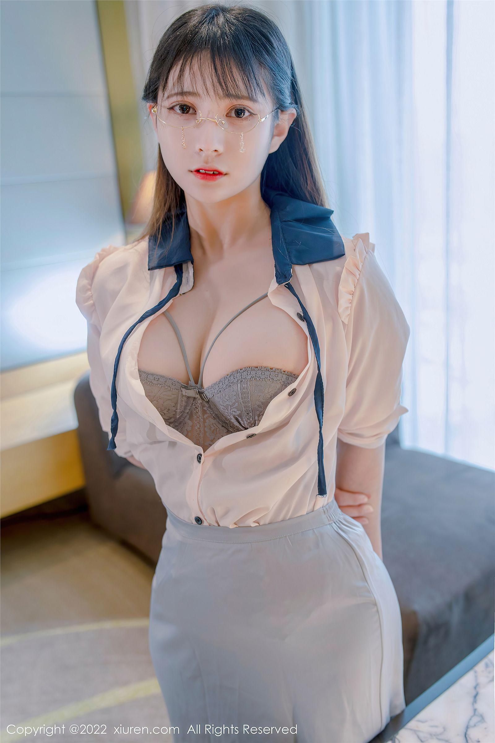 [XIUREN秀人网] 2022.04.01 NO.4808 久久Aimee_p016