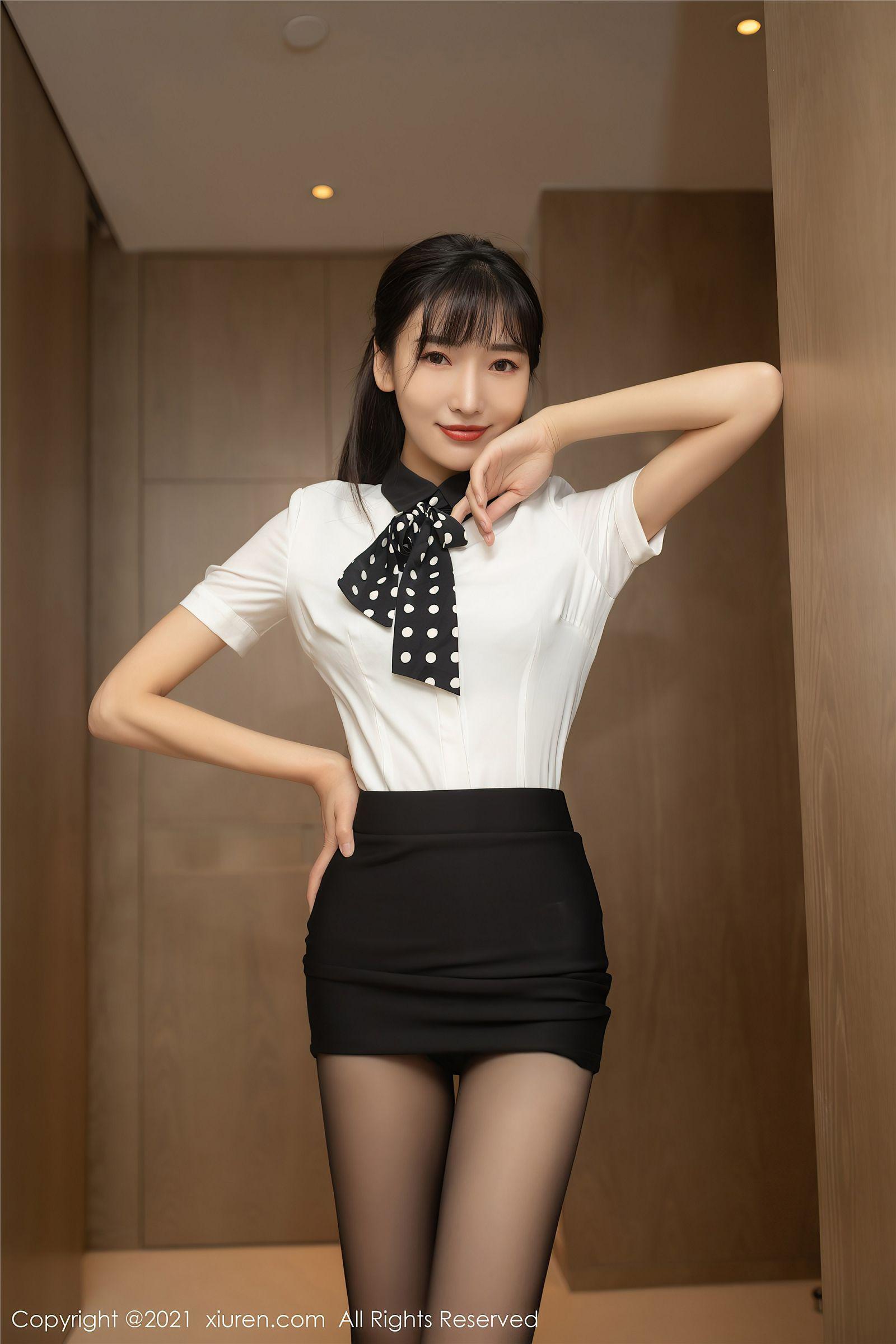 [XIUREN秀人网] 2021.05.20 NO.3443 陆萱萱_p028