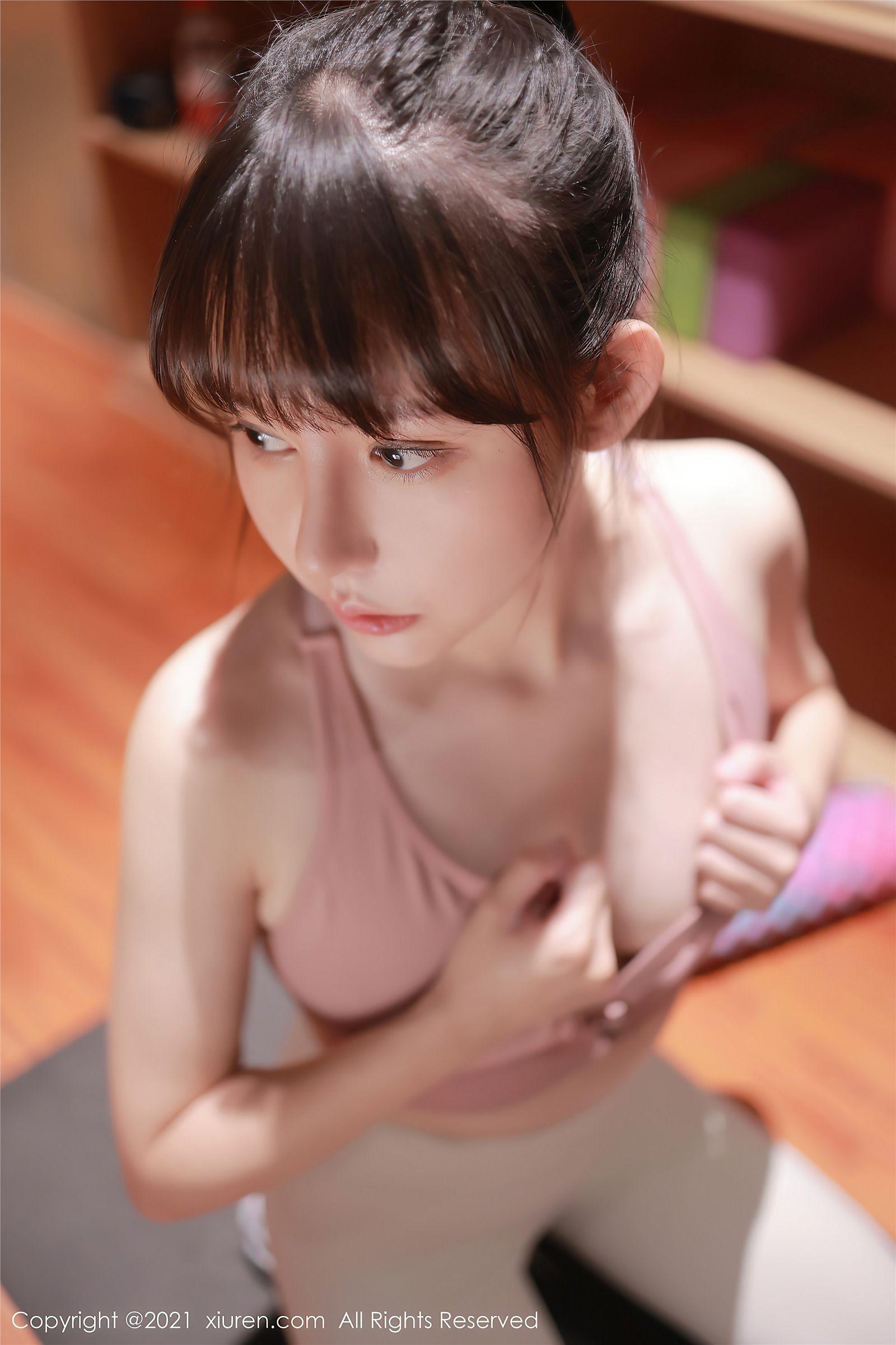 [XIUREN秀人网] 2021.10.29 NO.4137 韩希蕾_p008
