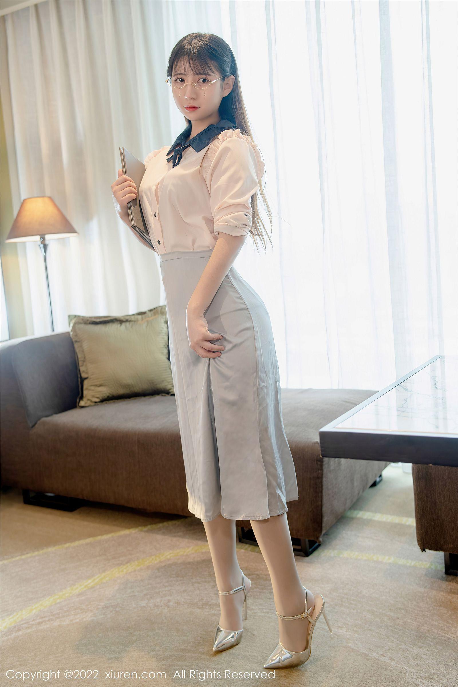 [XIUREN秀人网] 2022.04.01 NO.4808 久久Aimee_p040