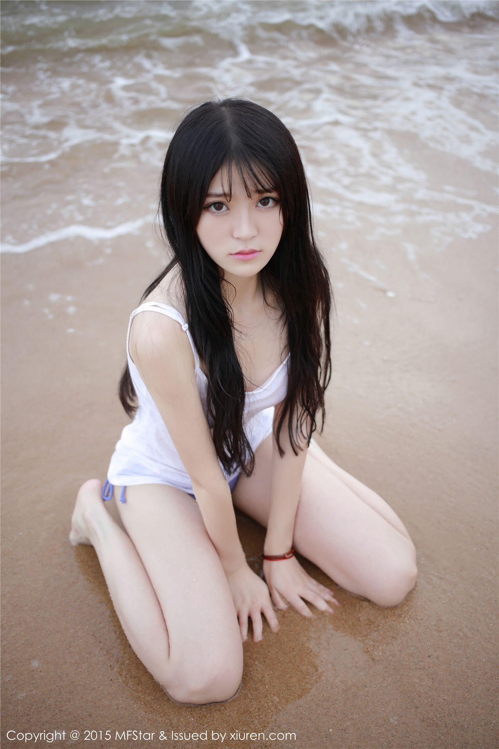 [模范学院美女] 2015.10.17 Vol.029 伊小七MoMo 首次旅拍的首套写真_p034