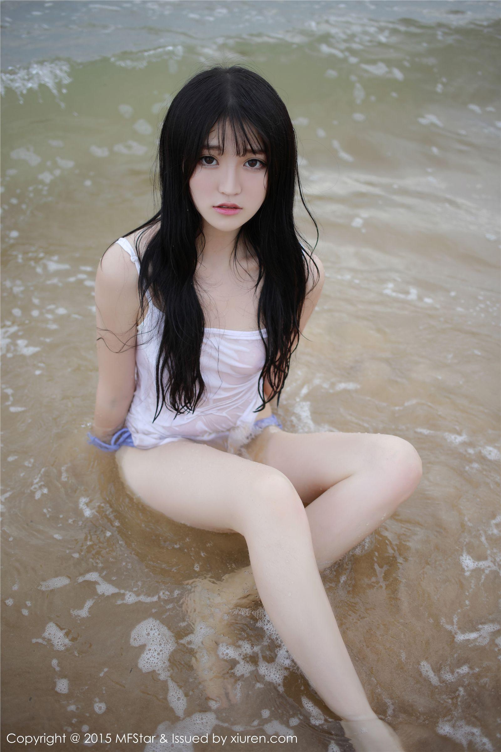 [模范学院美女] 2015.10.17 Vol.029 伊小七MoMo 首次旅拍的首套写真_p045