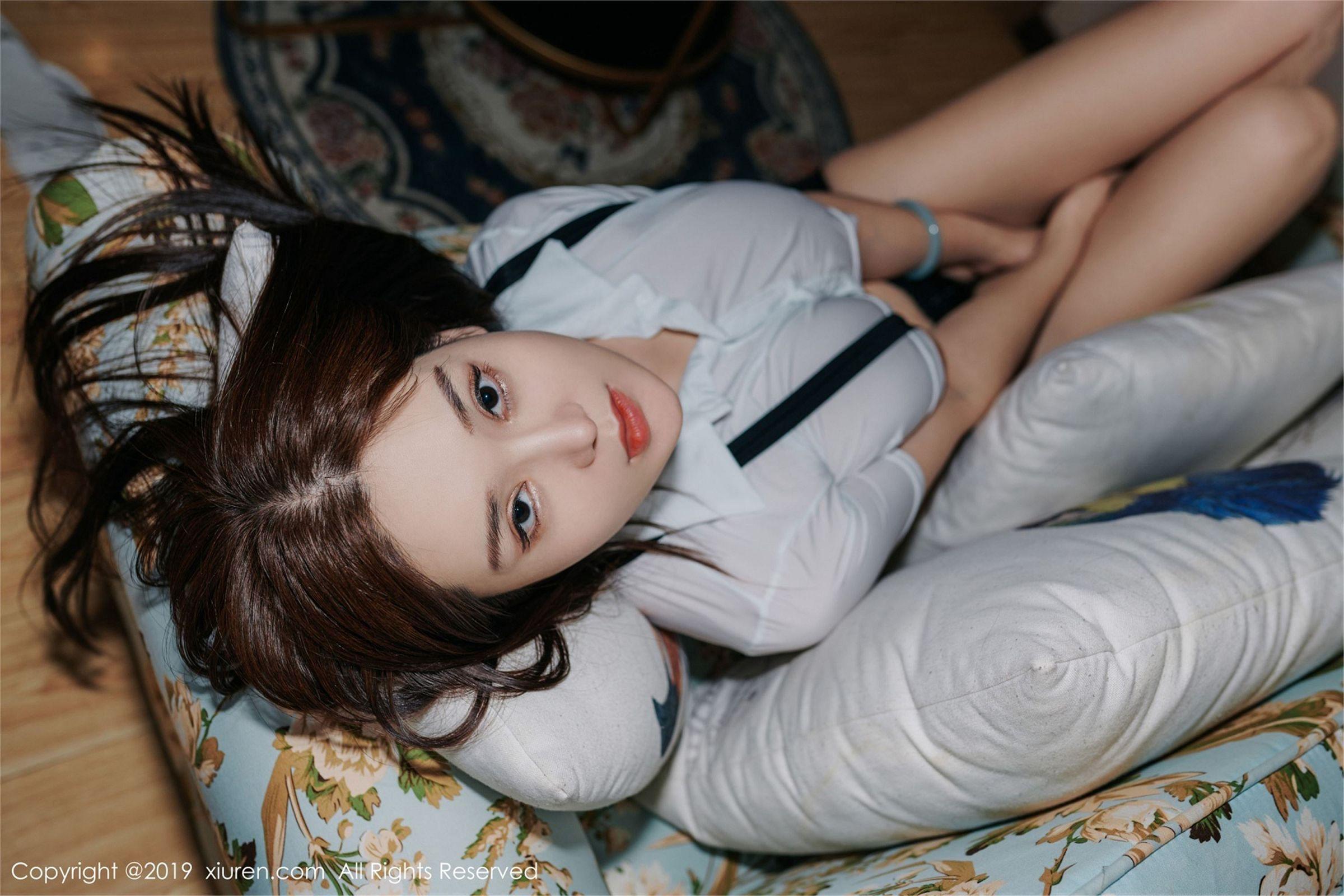 [XIUREN秀人网] 2019.04.24 NO.1413 易阳Silvia_p049