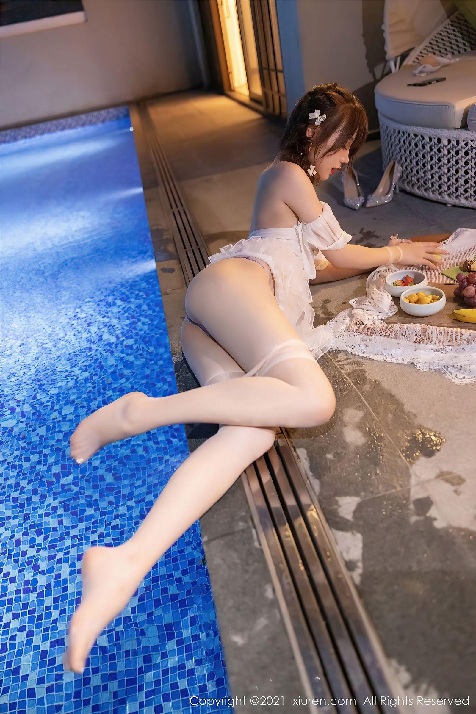 [XIUREN秀人网] 2021.09.26 NO.3998 芝芝Booty_p049