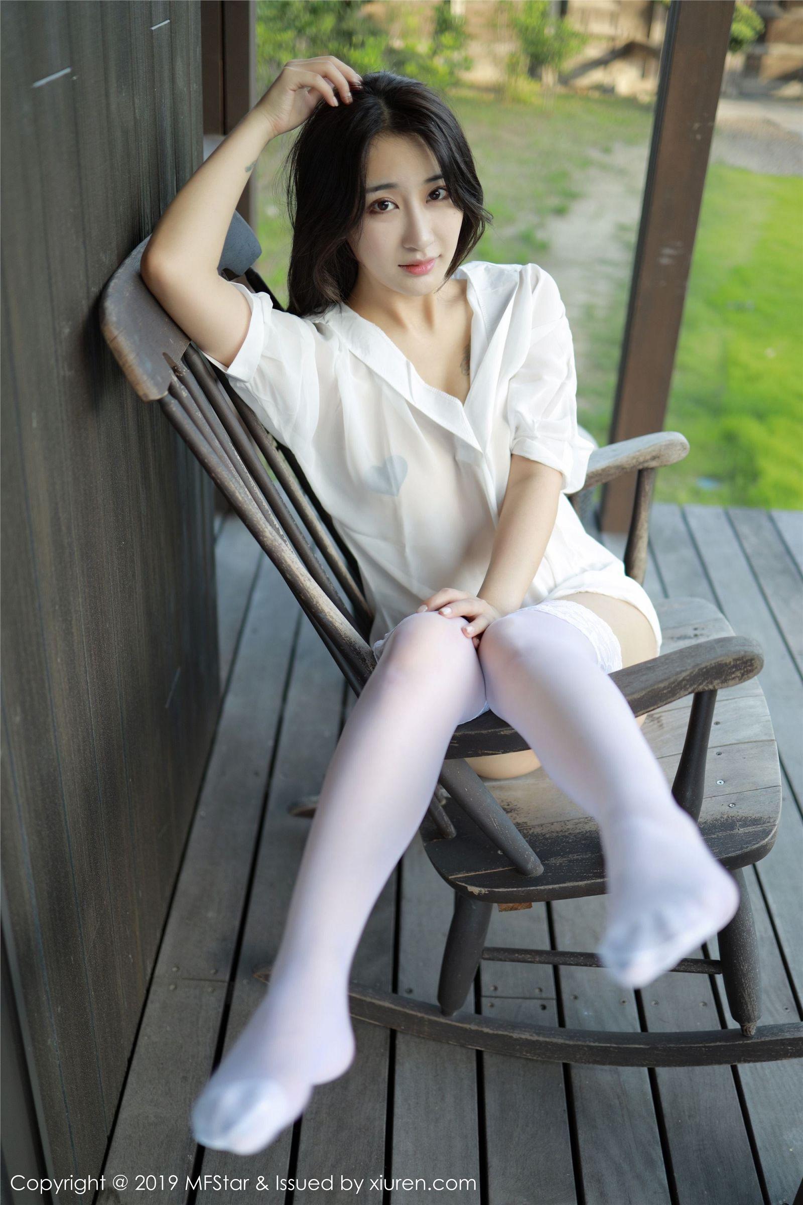 [MFStar模范学院] 2019.10.11 VOL.219 Betty林子欣_p037