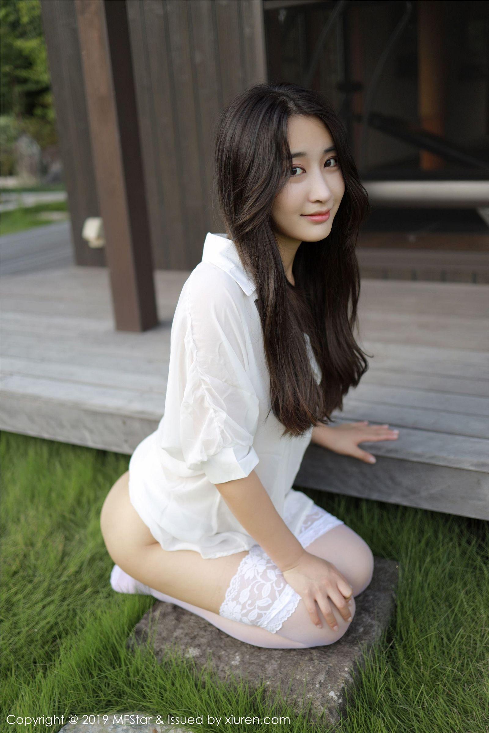[MFStar模范学院] 2019.10.11 VOL.219 Betty林子欣_p032