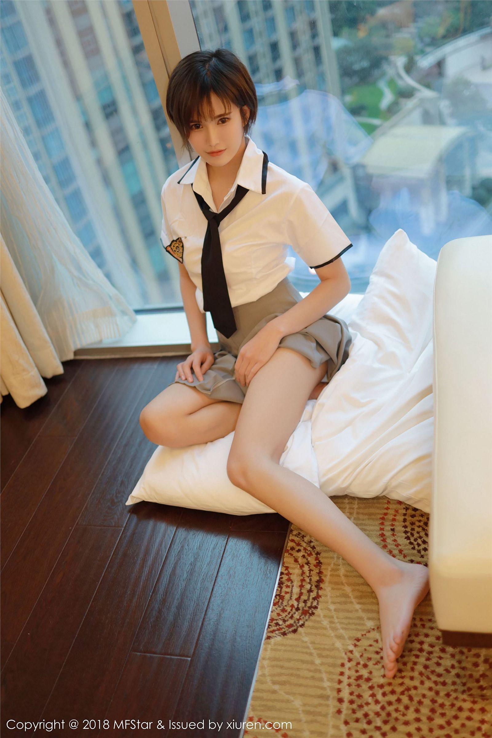 [模范学院美女] 2018.12.28 Vol.172 小姿2002_p040