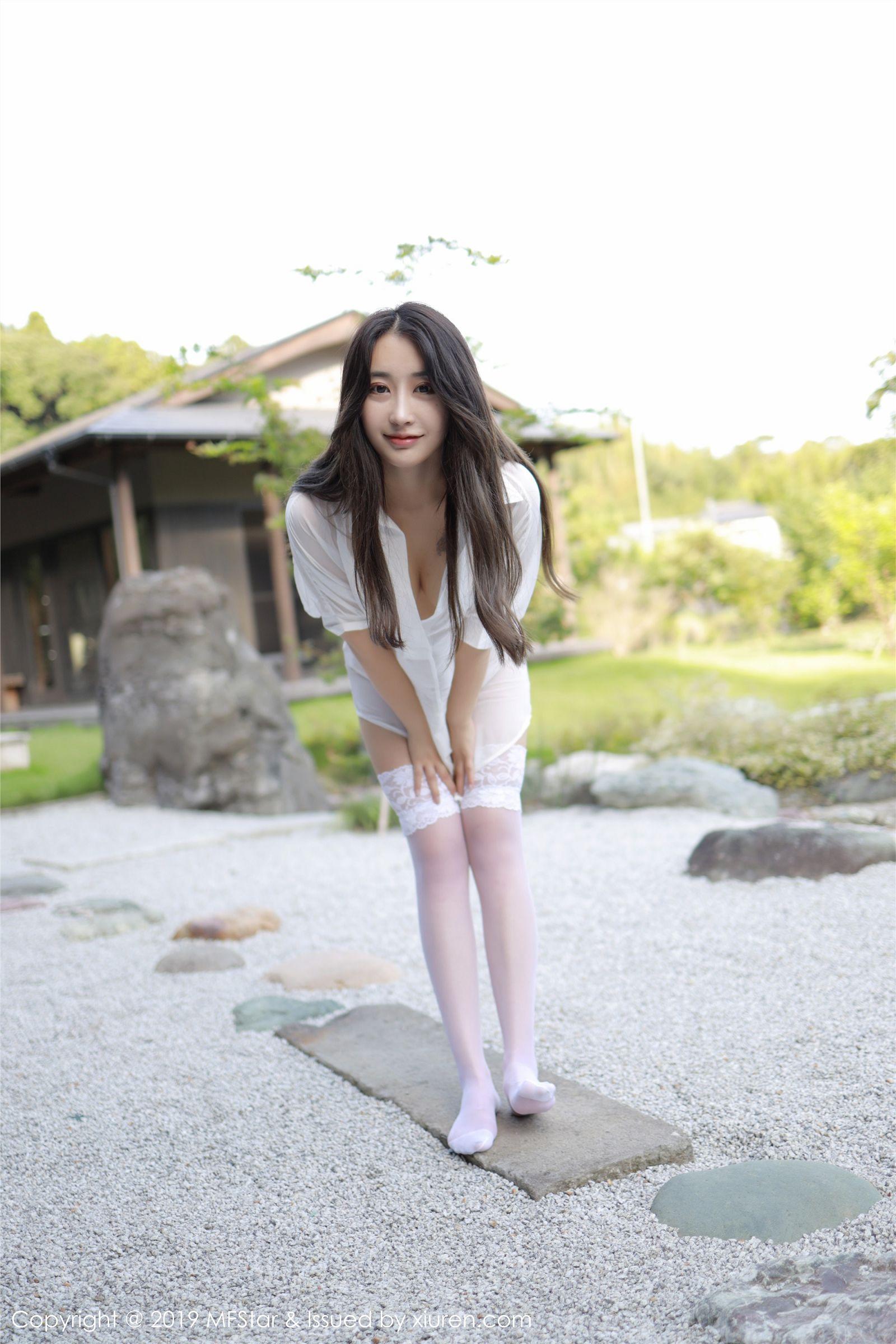 [MFStar模范学院] 2019.10.11 VOL.219 Betty林子欣_p040