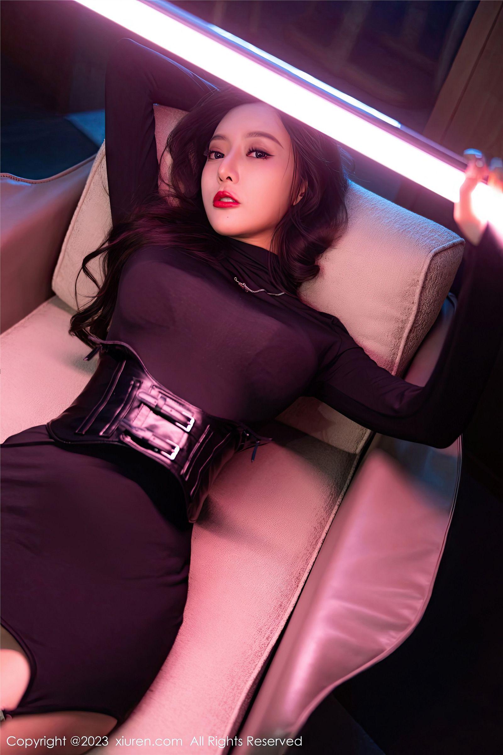 [XIUREN秀人网] 2023.01.06 NO.6099 王馨瑶yanni_p032