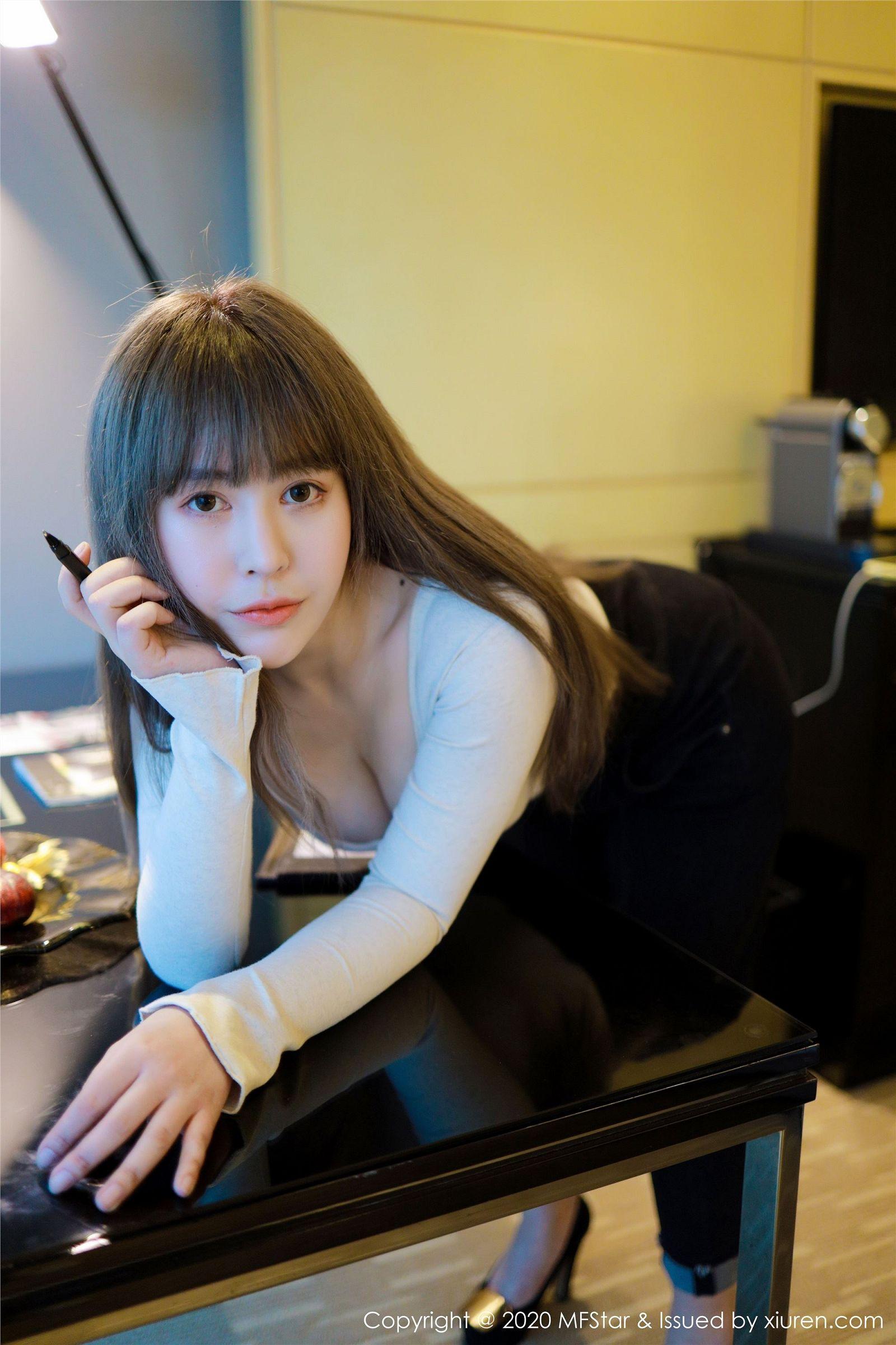 [MFStar模范学院] 2020.03.10 Vol.284 艾莉Evelyn_p055