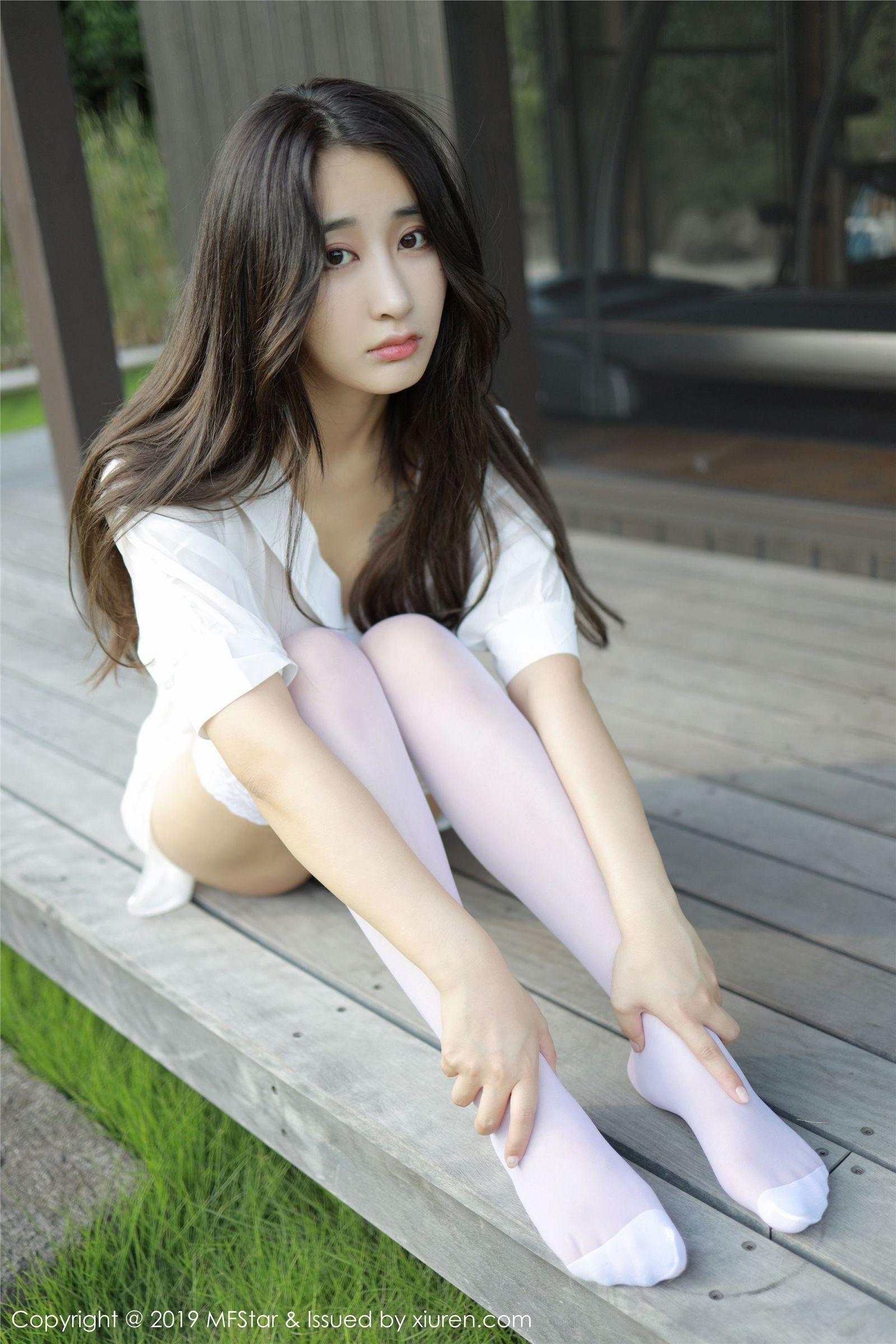[MFStar模范学院] 2019.10.11 VOL.219 Betty林子欣_p022