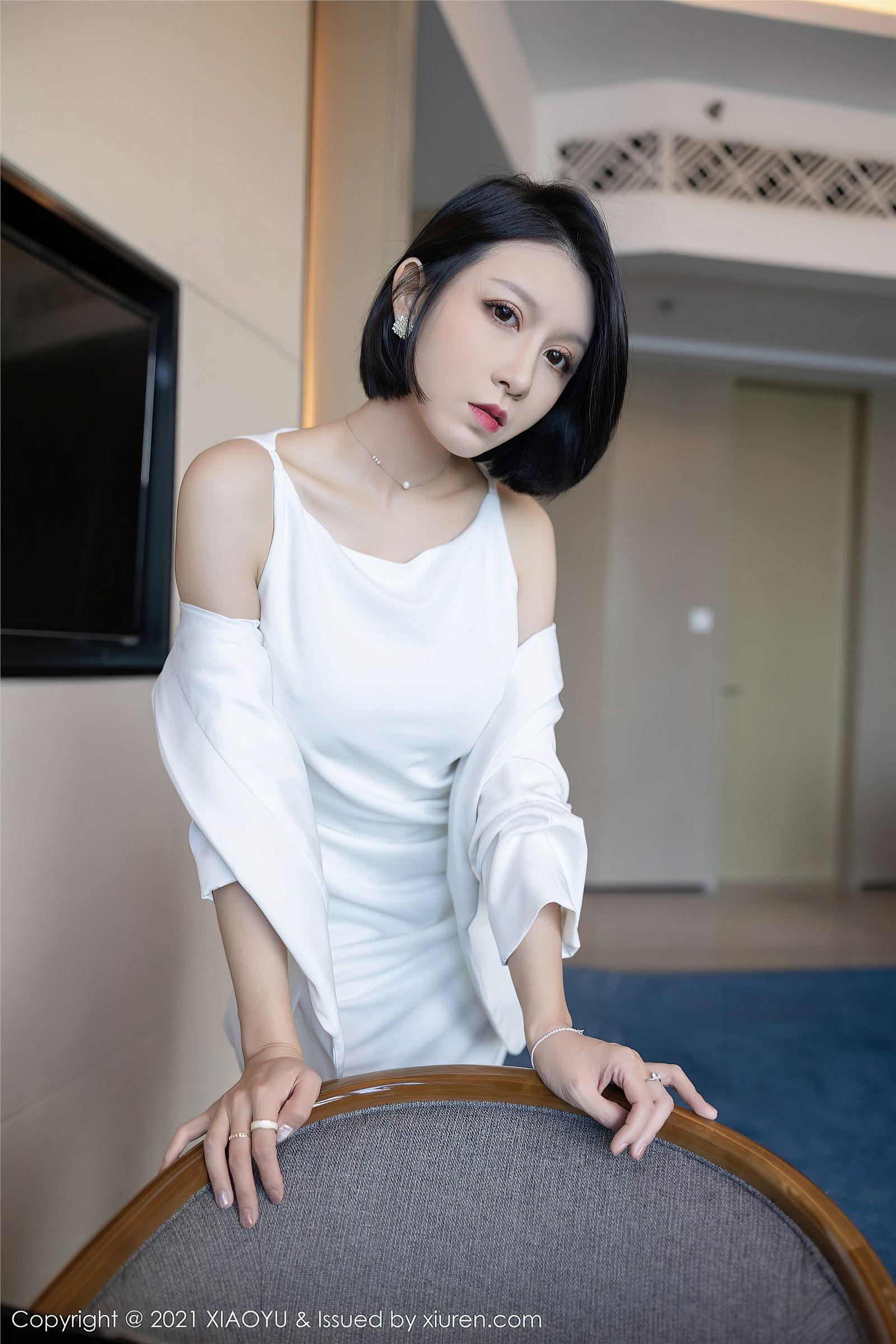[XIAOYU画语界] 2021.10.12 NO.630 潘朵拉 Laa_p040