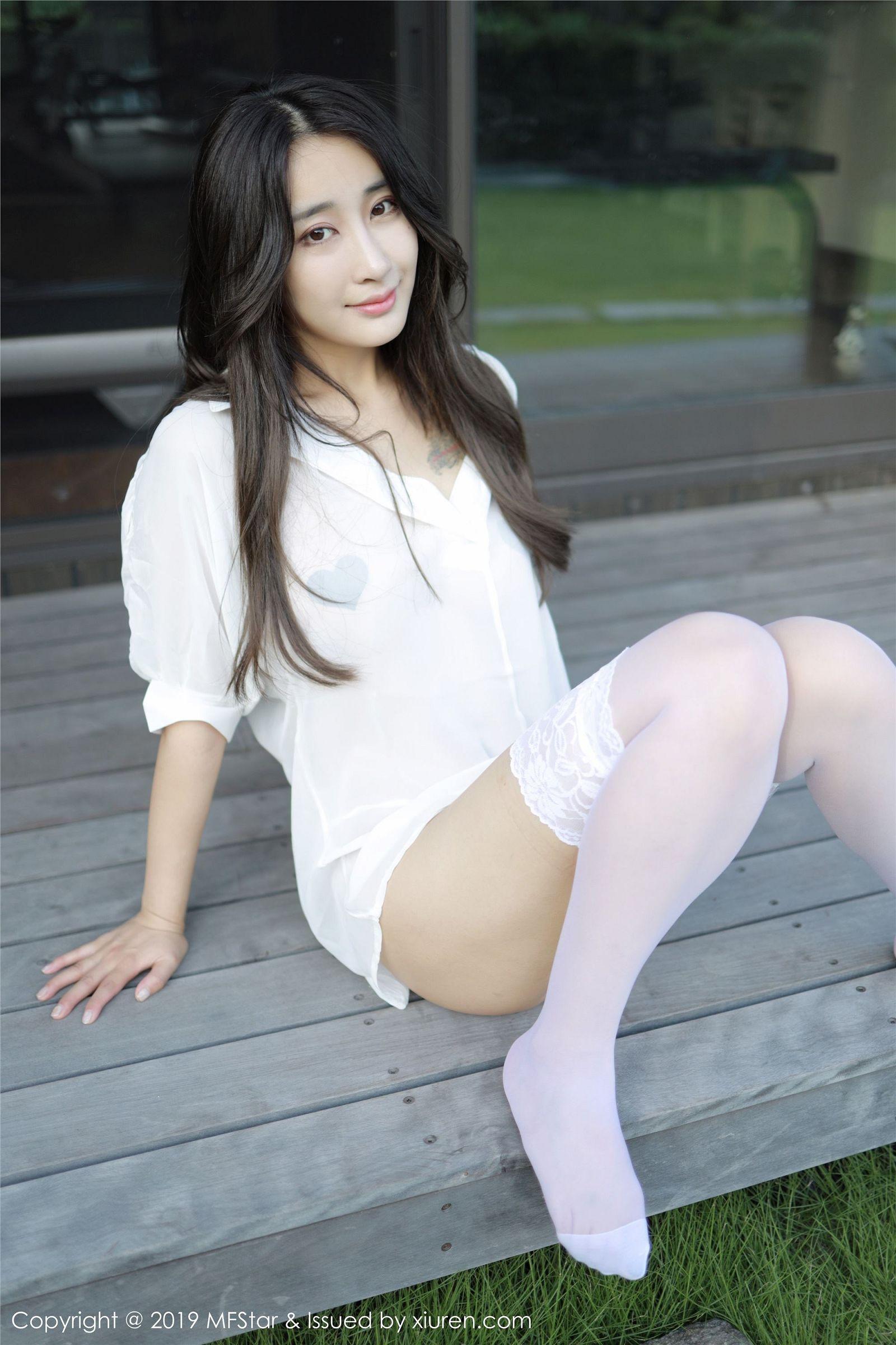 [MFStar模范学院] 2019.10.11 VOL.219 Betty林子欣_p027