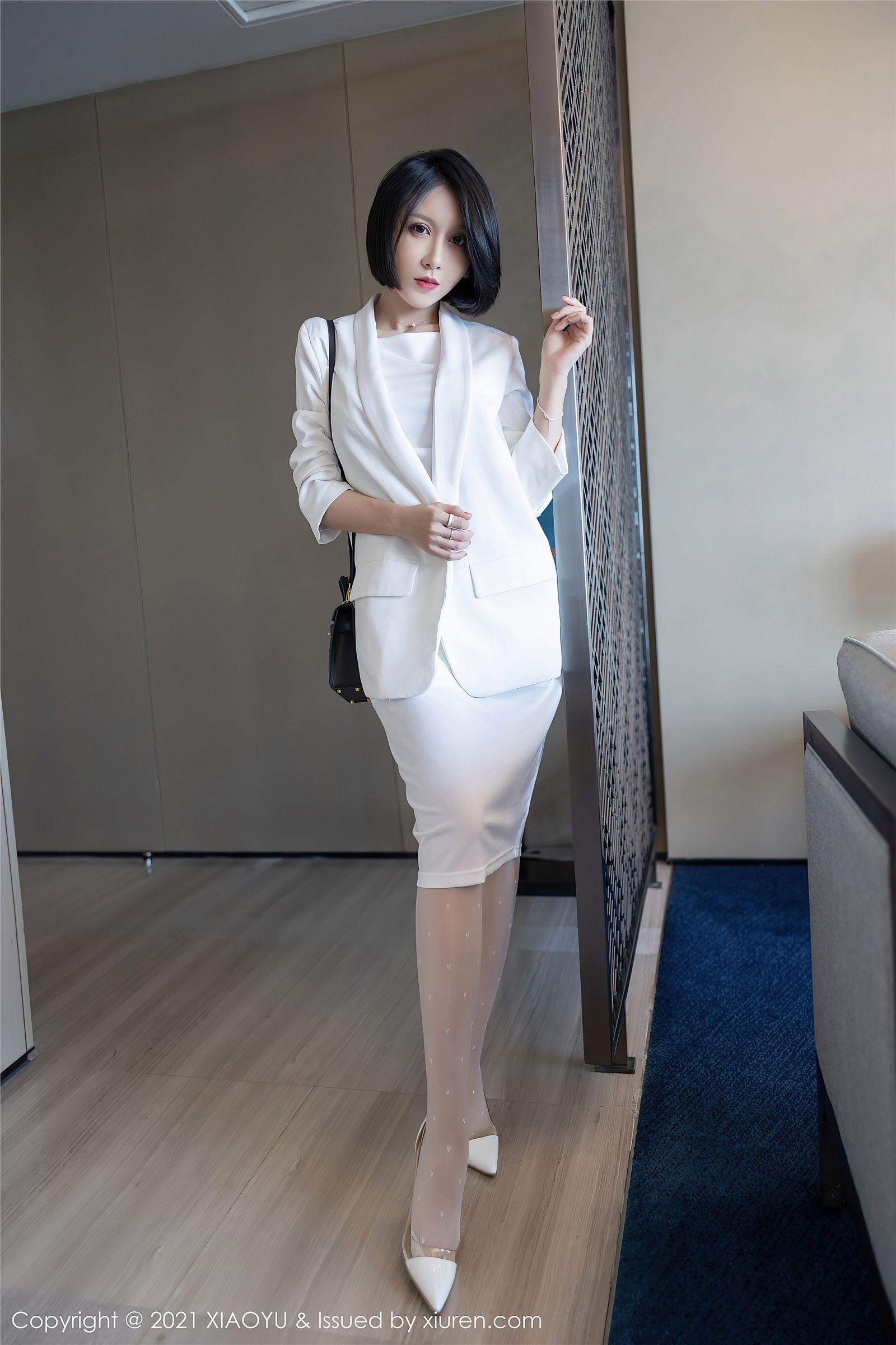[XIAOYU画语界] 2021.10.12 NO.630 潘朵拉 Laa_p004